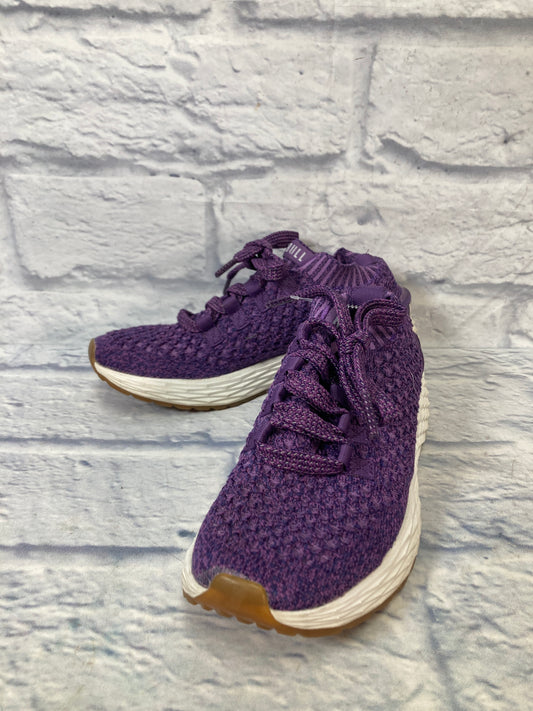 Shoes Athletic By Clothes Mentor In Purple, Size: 6.5