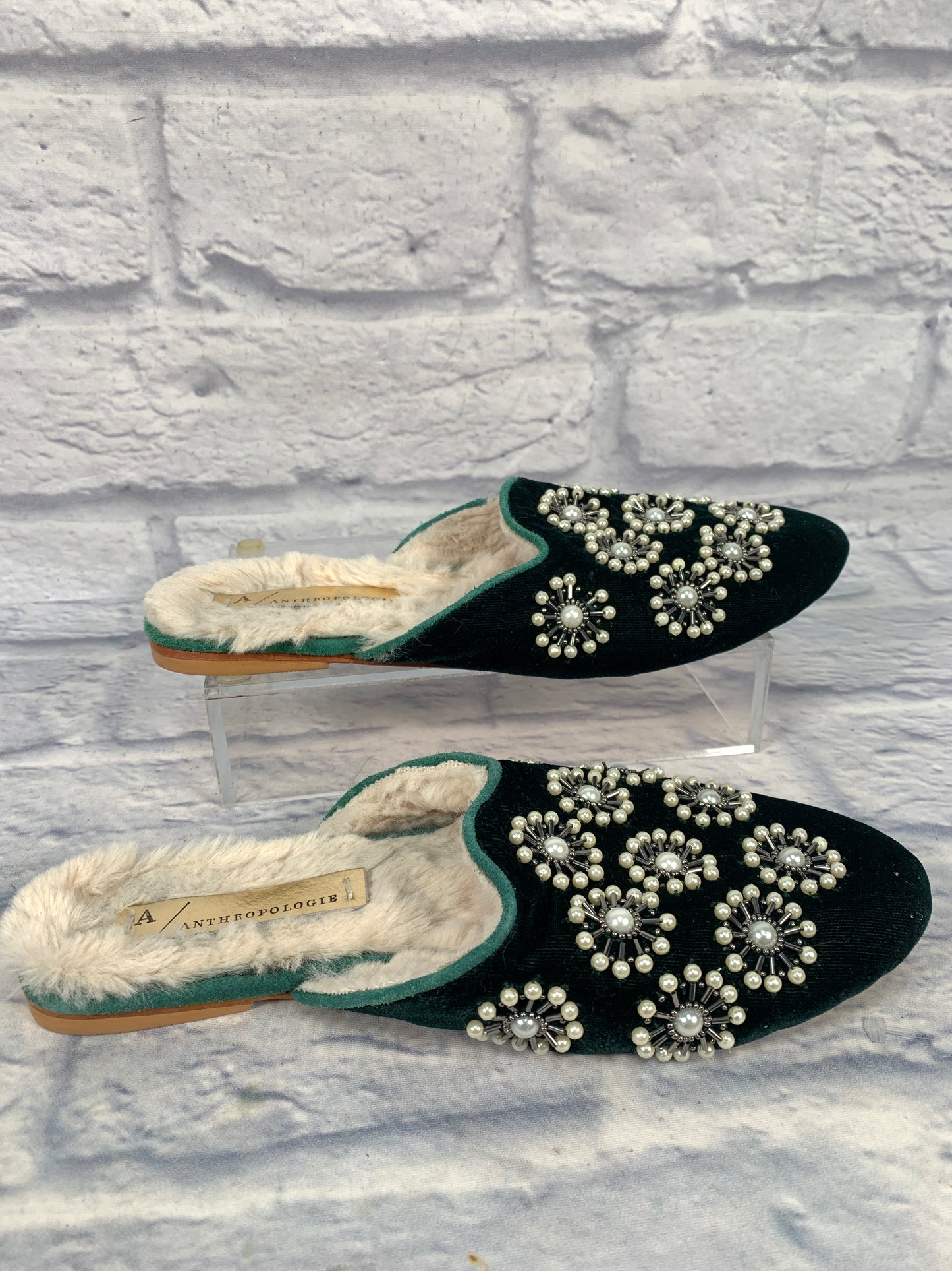 Shoes Flats By Anthropologie In Green, Size: 8.5