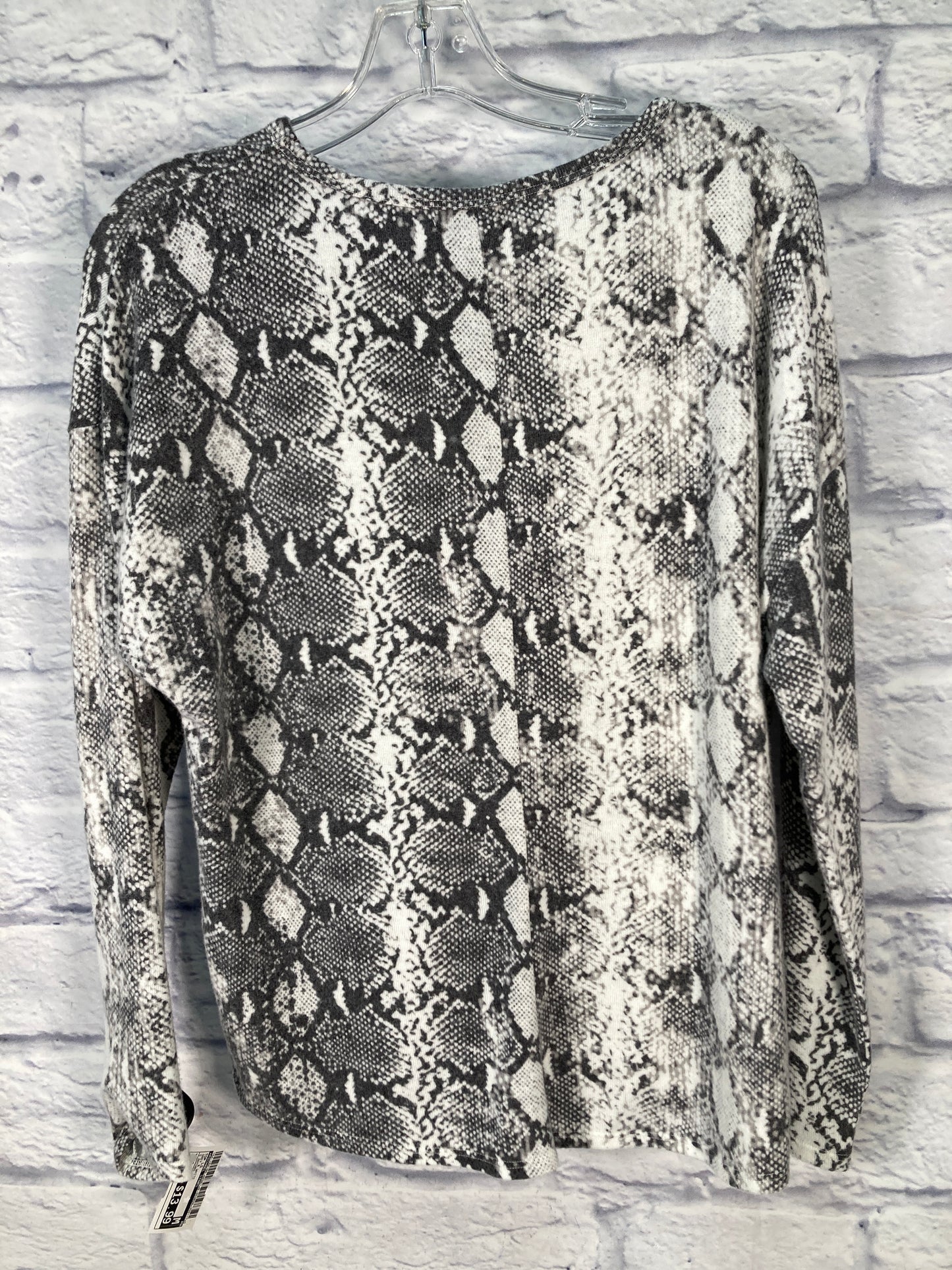 Top Long Sleeve By Michael Stars In Grey & White, Size: S