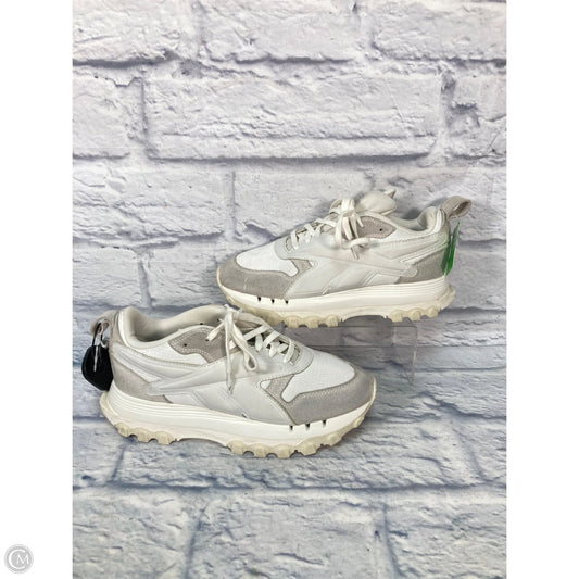 Shoes Sneakers By Reebok In Cream, Size: 8.5