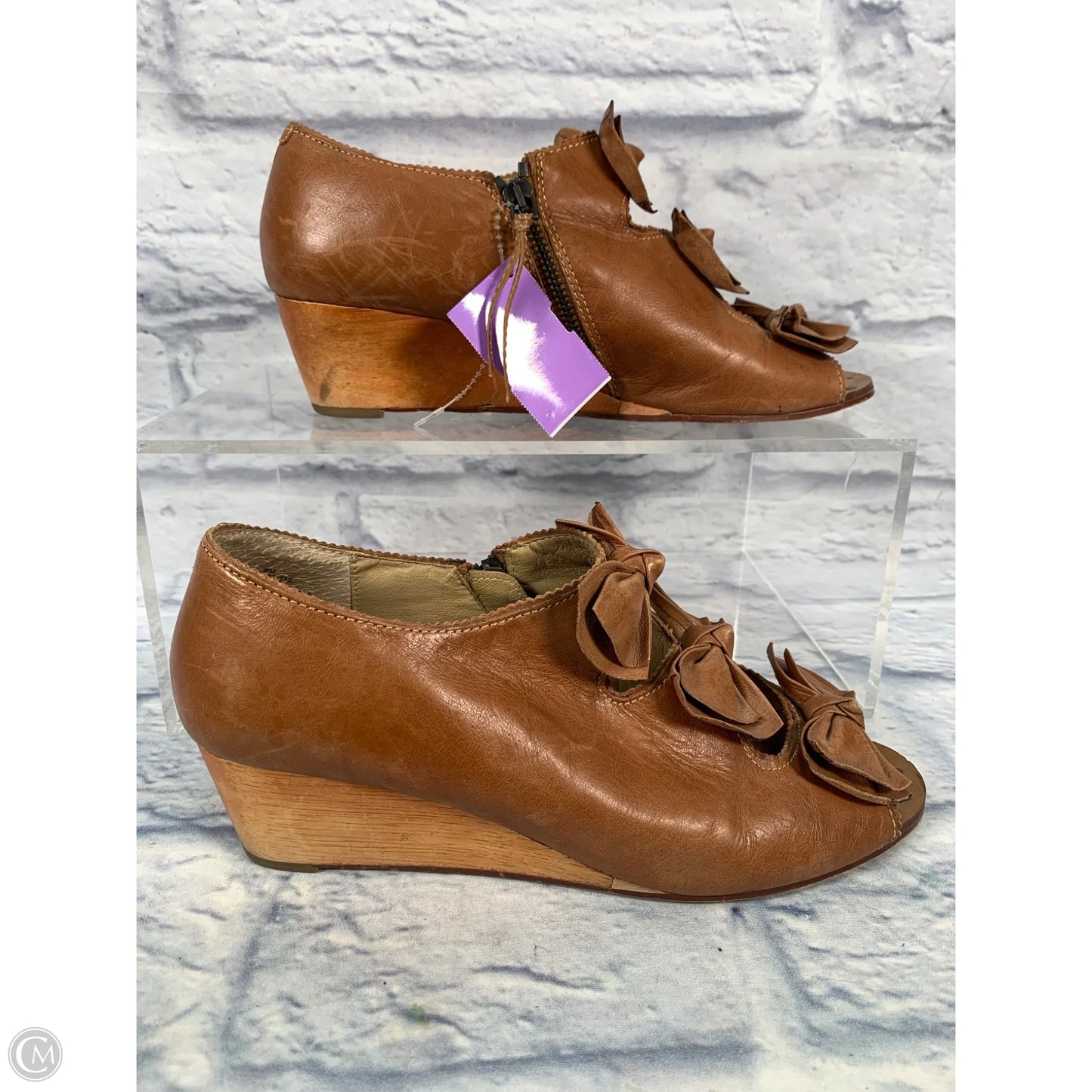Shoes Heels Wedge By Clothes Mentor In Brown, Size: 9
