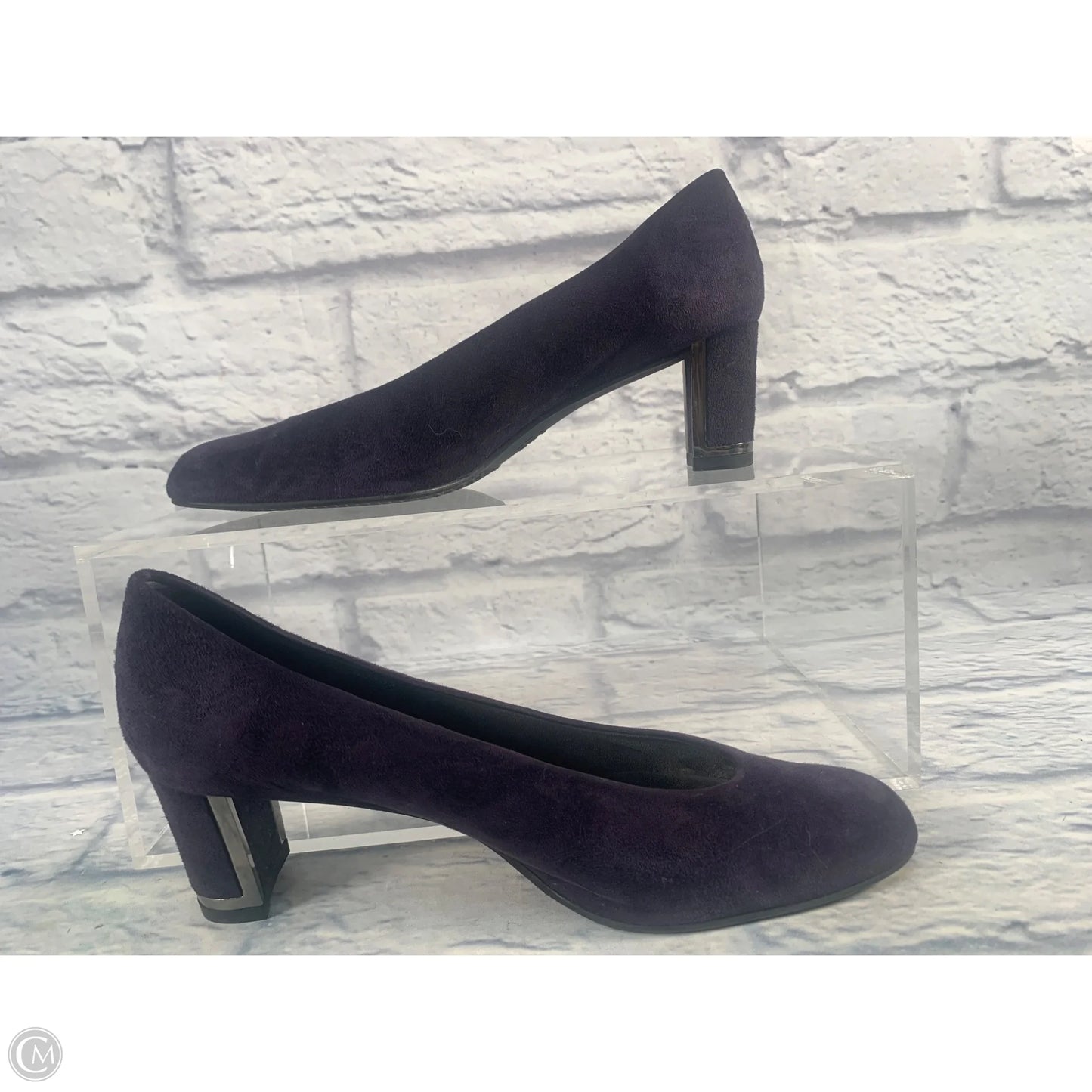 Shoes Designer By Stuart Weitzman In Purple, Size: 7.5