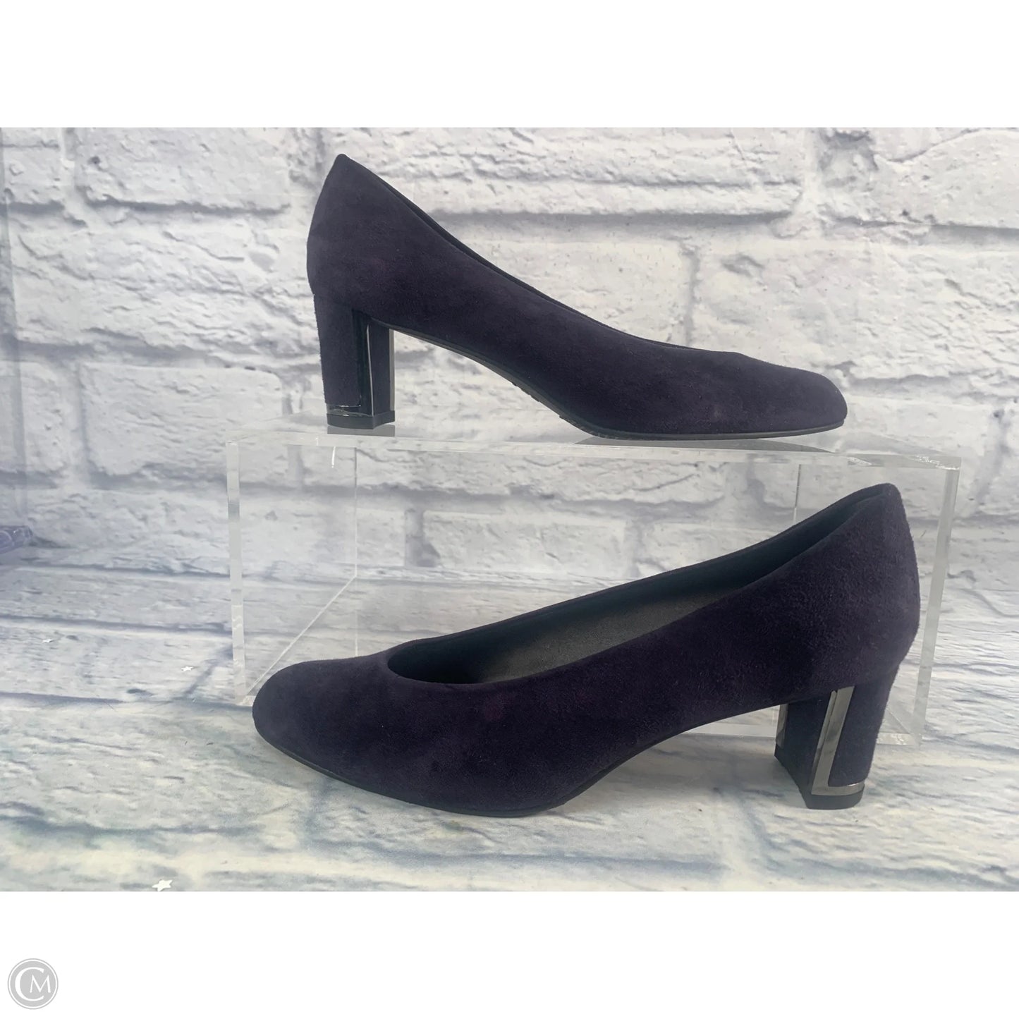 Shoes Designer By Stuart Weitzman In Purple, Size: 7.5