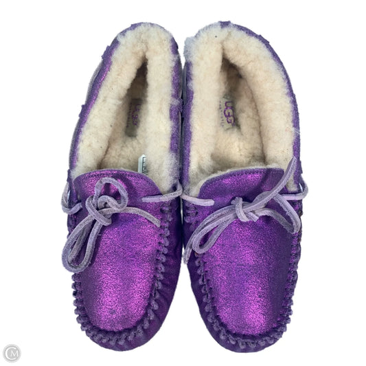 Shoes Designer By Ugg In Purple, Size: 7