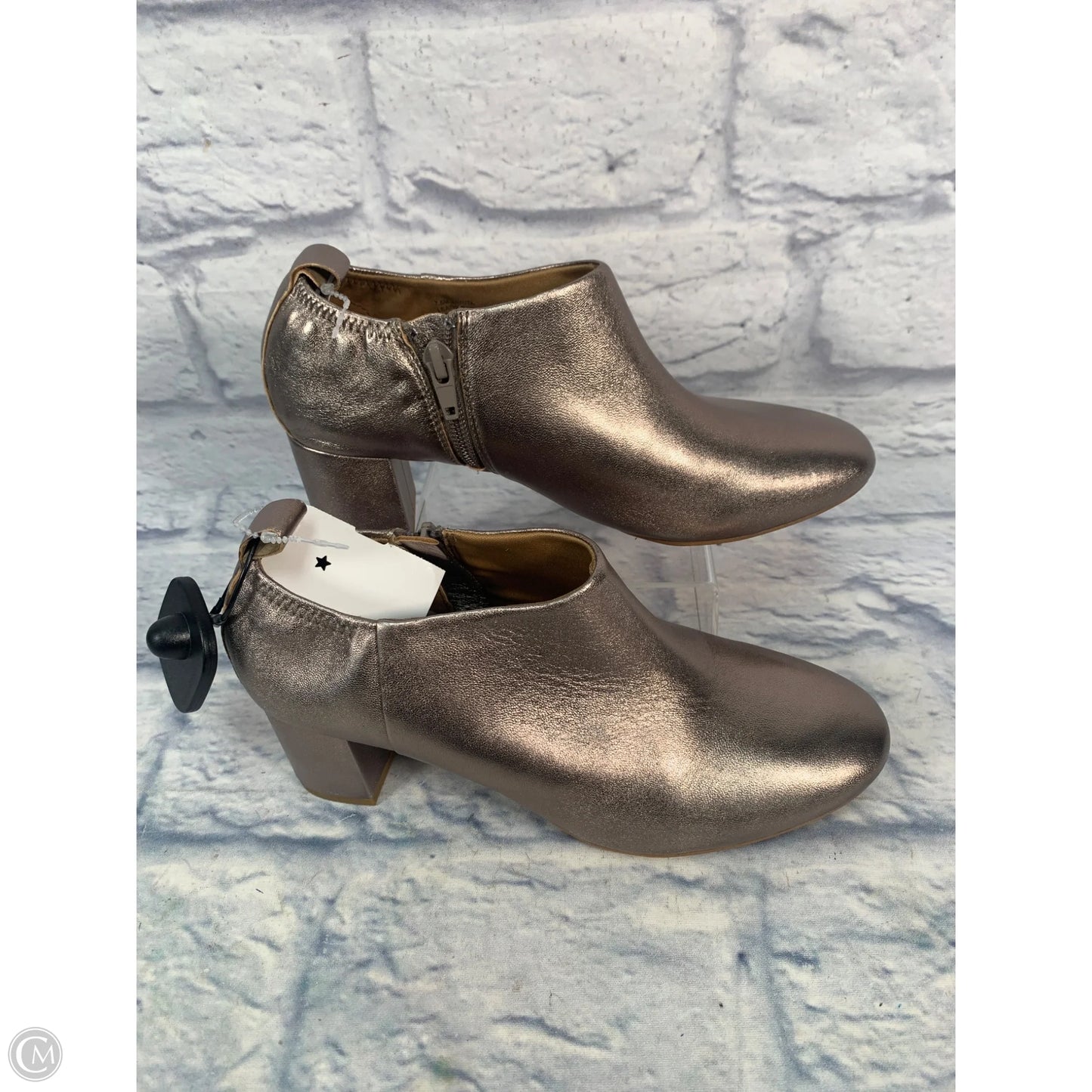 Boots Ankle Heels By Aerosoles In Gold, Size: 7.5