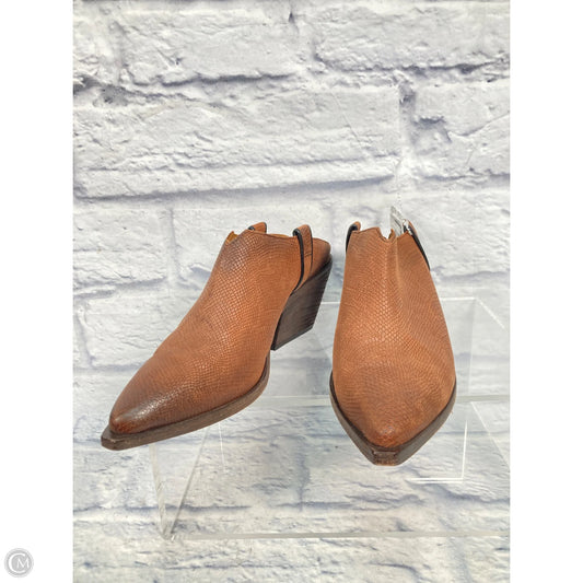 Shoes Heels Wedge By Free People In Brown, Size: 7.5
