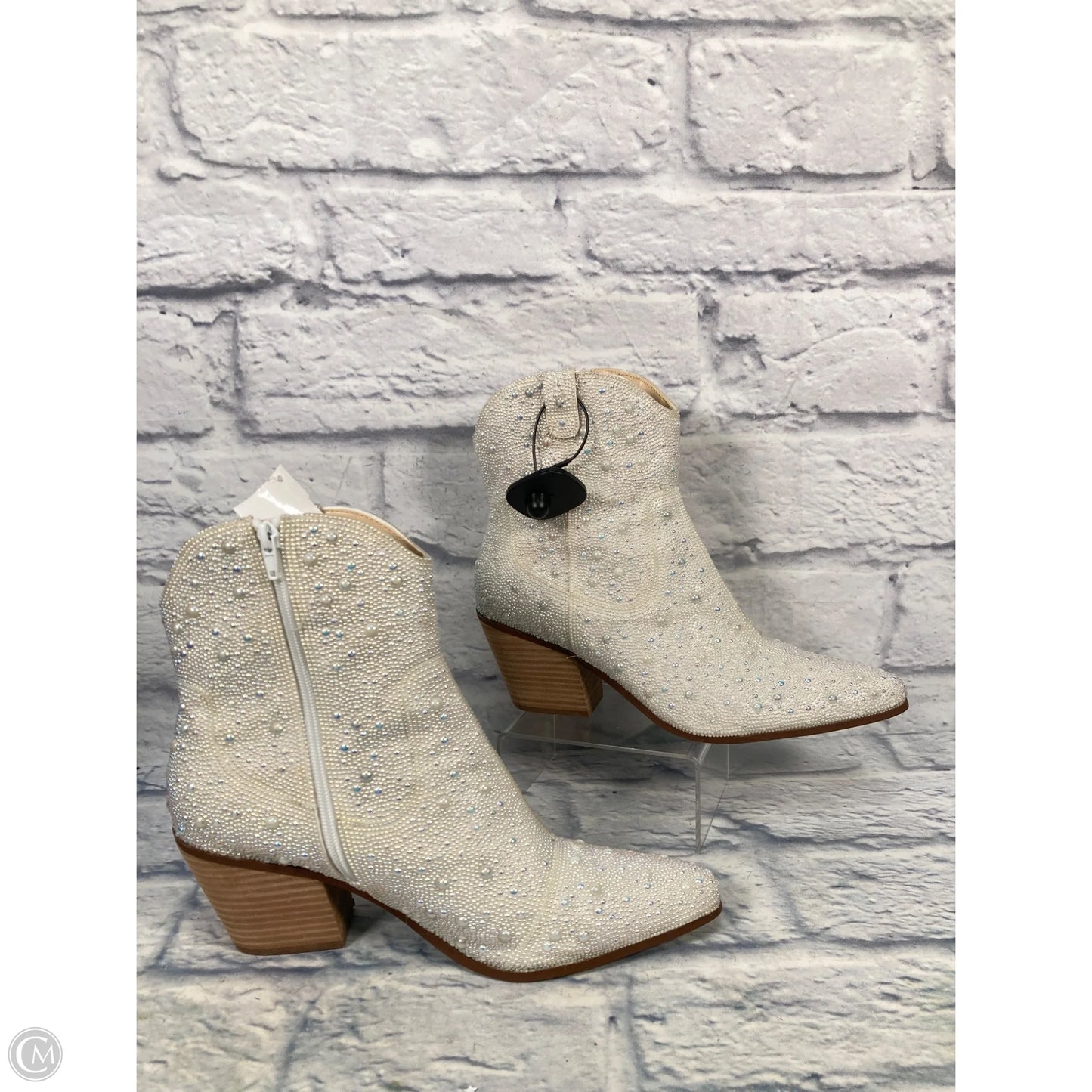 Boots Western By Betsey Johnson In Cream, Size: 11