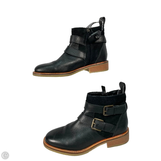 Boots Ankle Flats By Clarks In Black, Size: 7.5