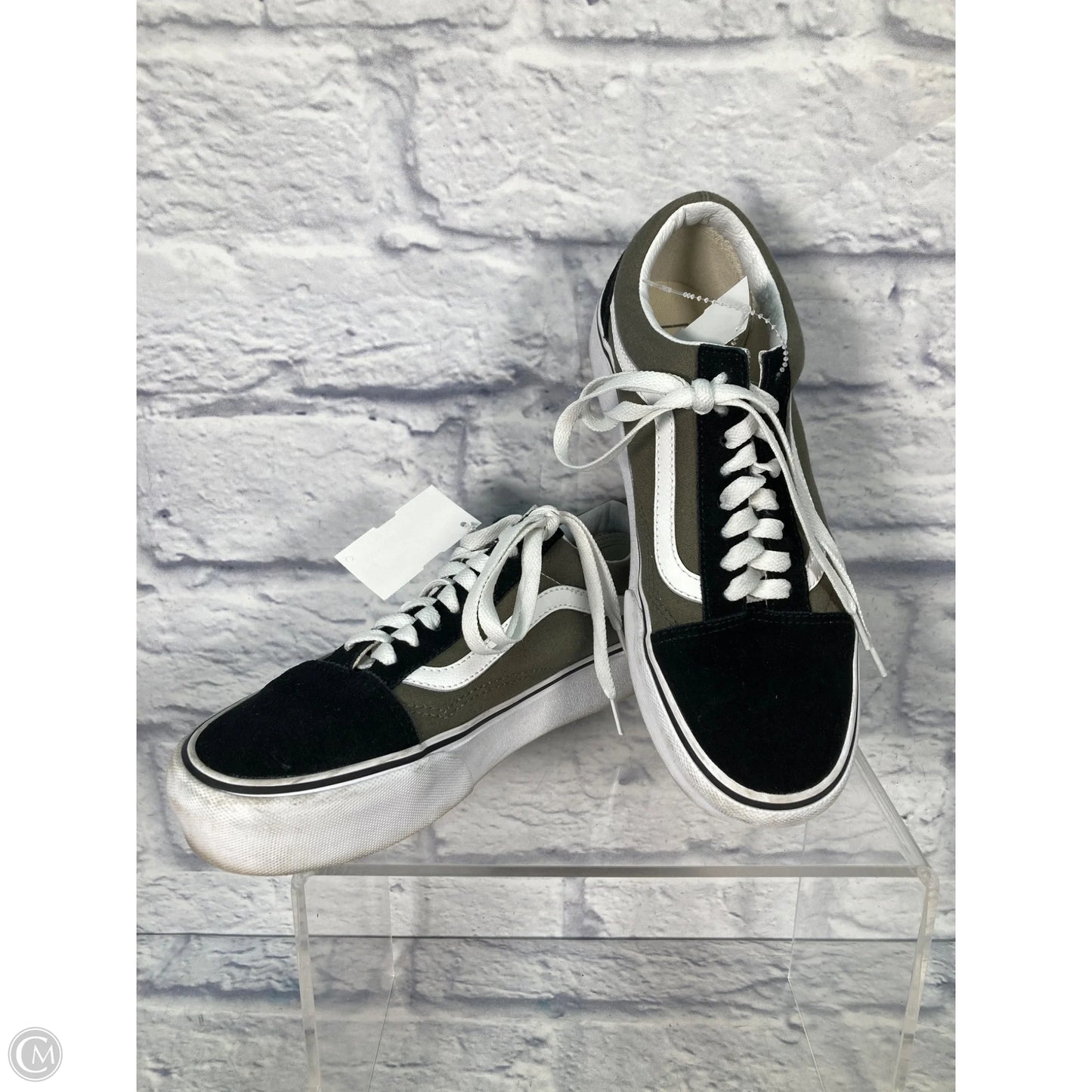 Shoes Sneakers Platform By Vans In Black & Green, Size: 9