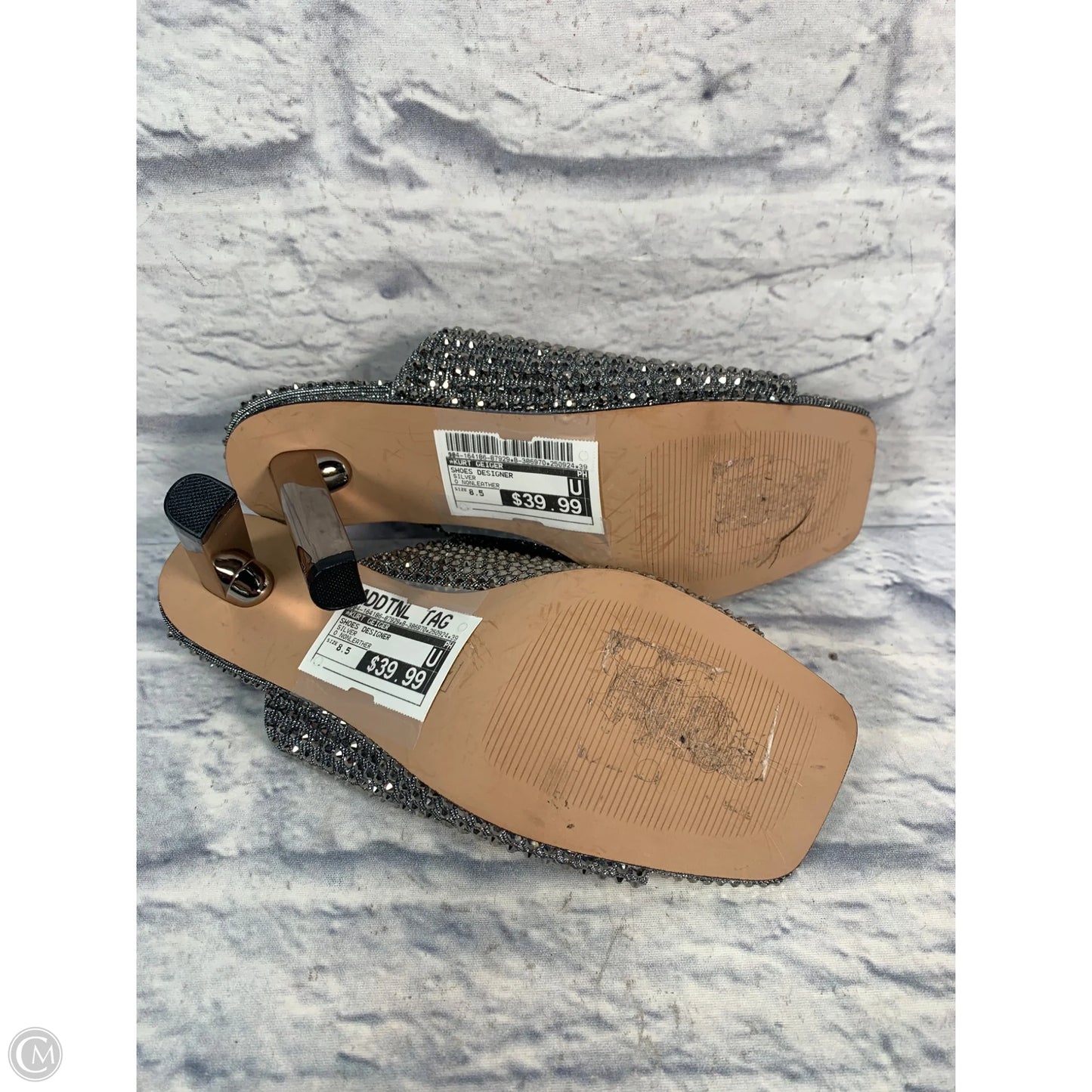 Shoes Designer By Kurt Geiger In Silver, Size: 8.5