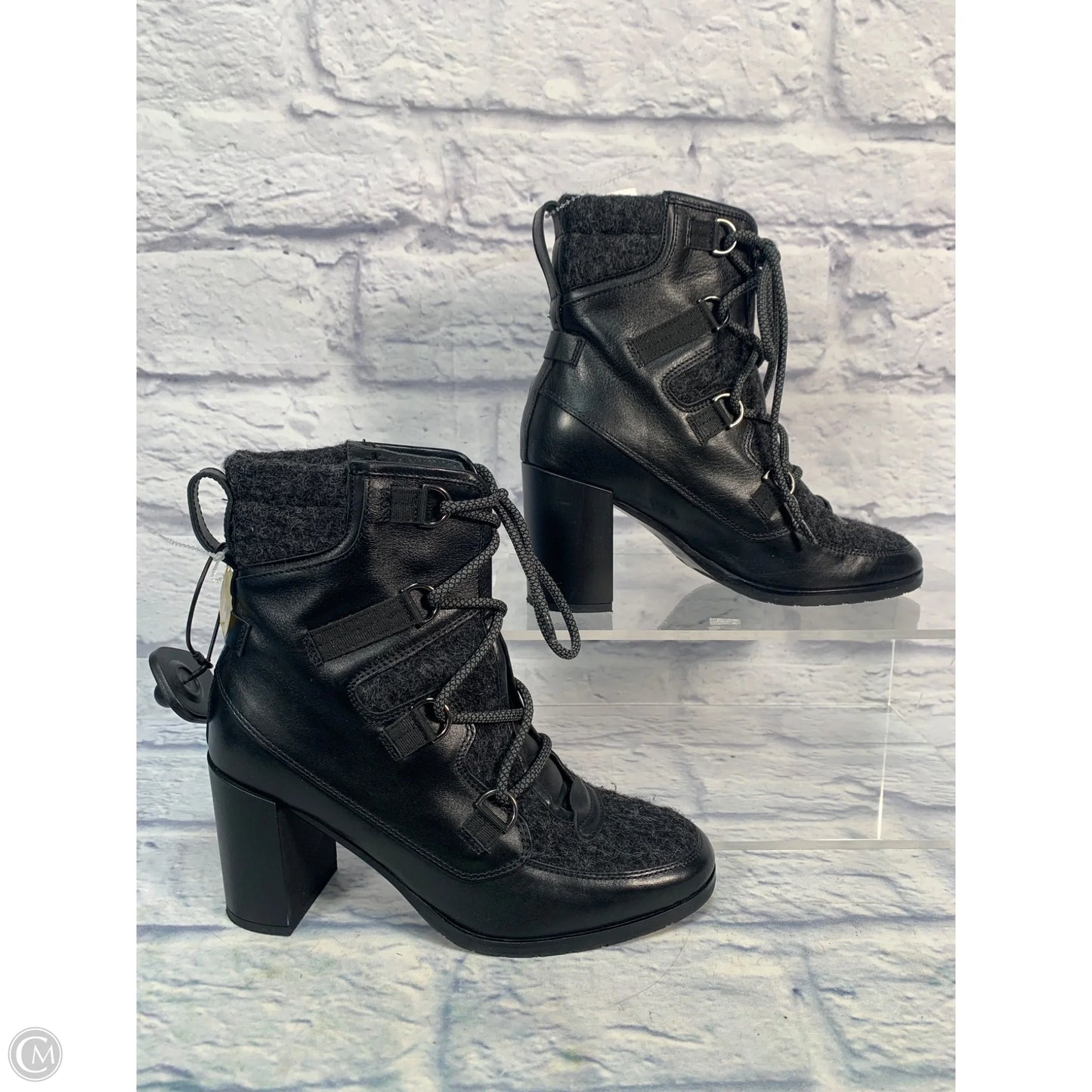 Boots Ankle Heels By Clothes Mentor In Black, Size: 8.5