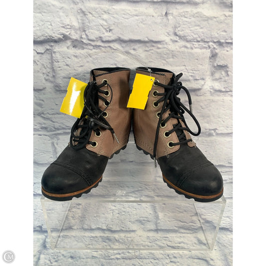 Boots Hiking By Sorel In Black & Brown, Size: 7