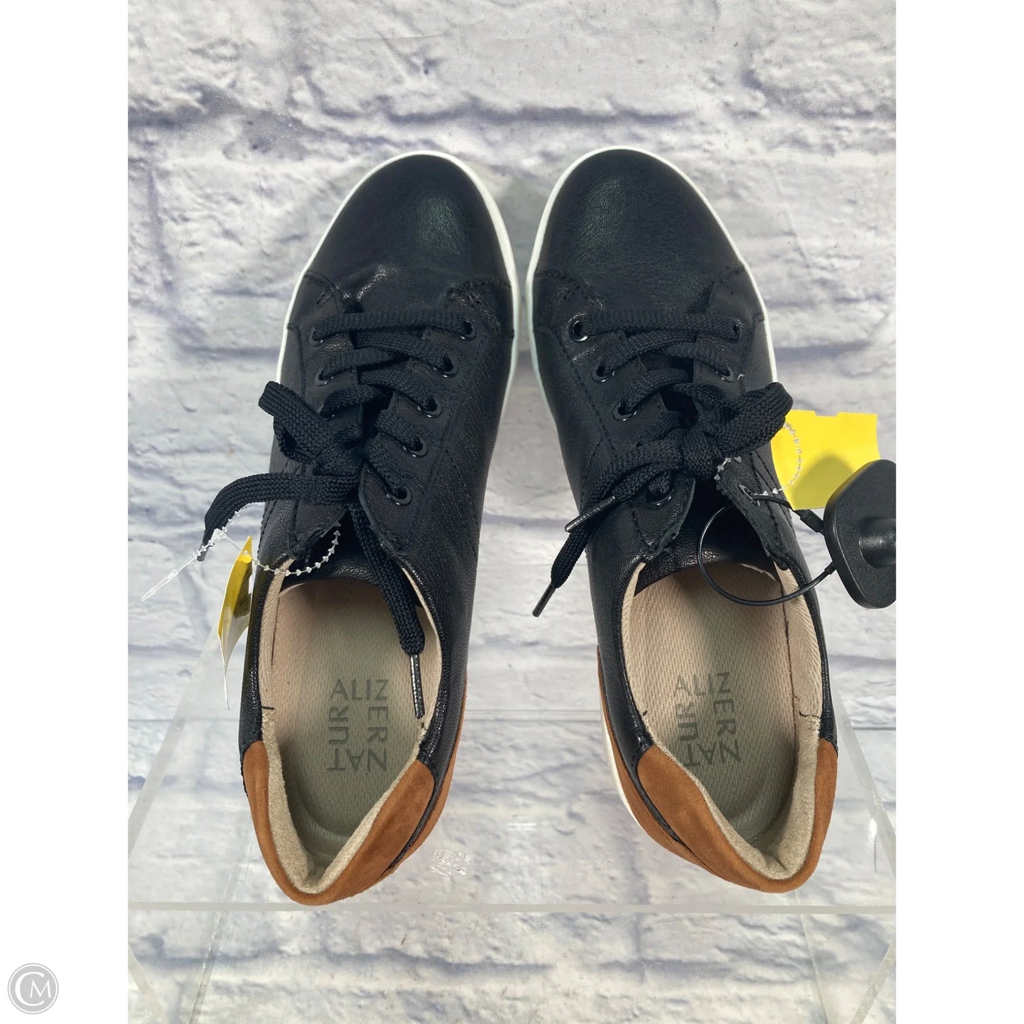 Shoes Sneakers By Naturalizer In Black & Brown, Size: 10