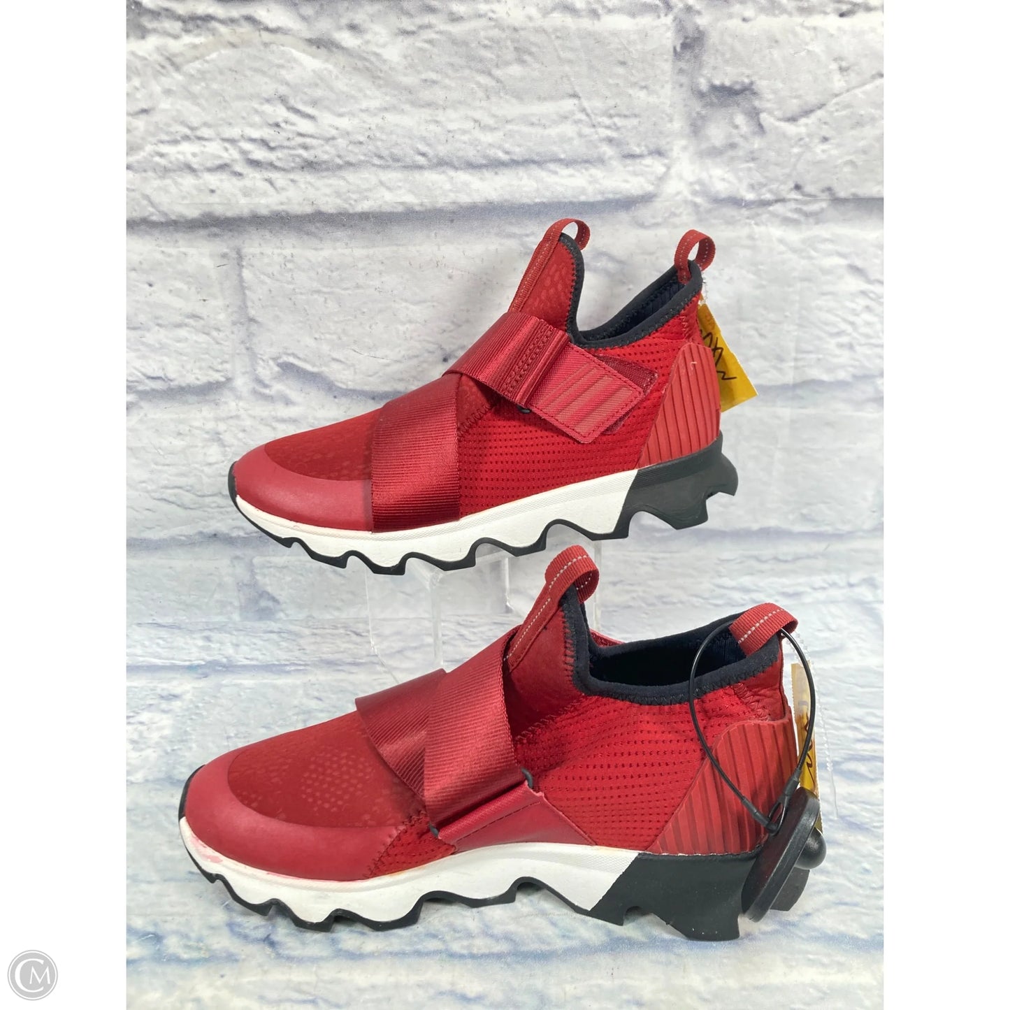 Shoes Sneakers By Sorel In Red, Size: 7