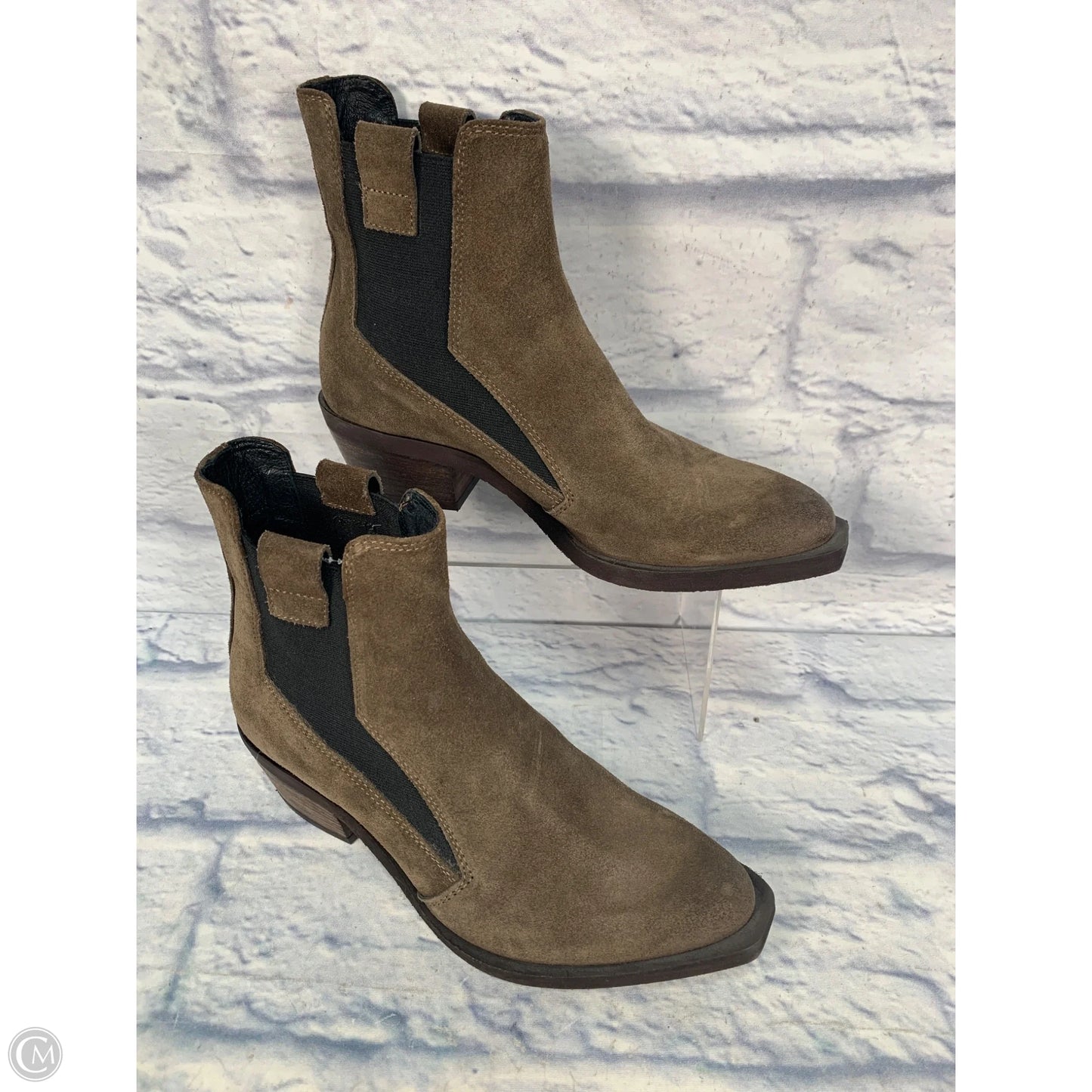 Boots Ankle Heels By Clothes Mentor In Brown, Size: 6