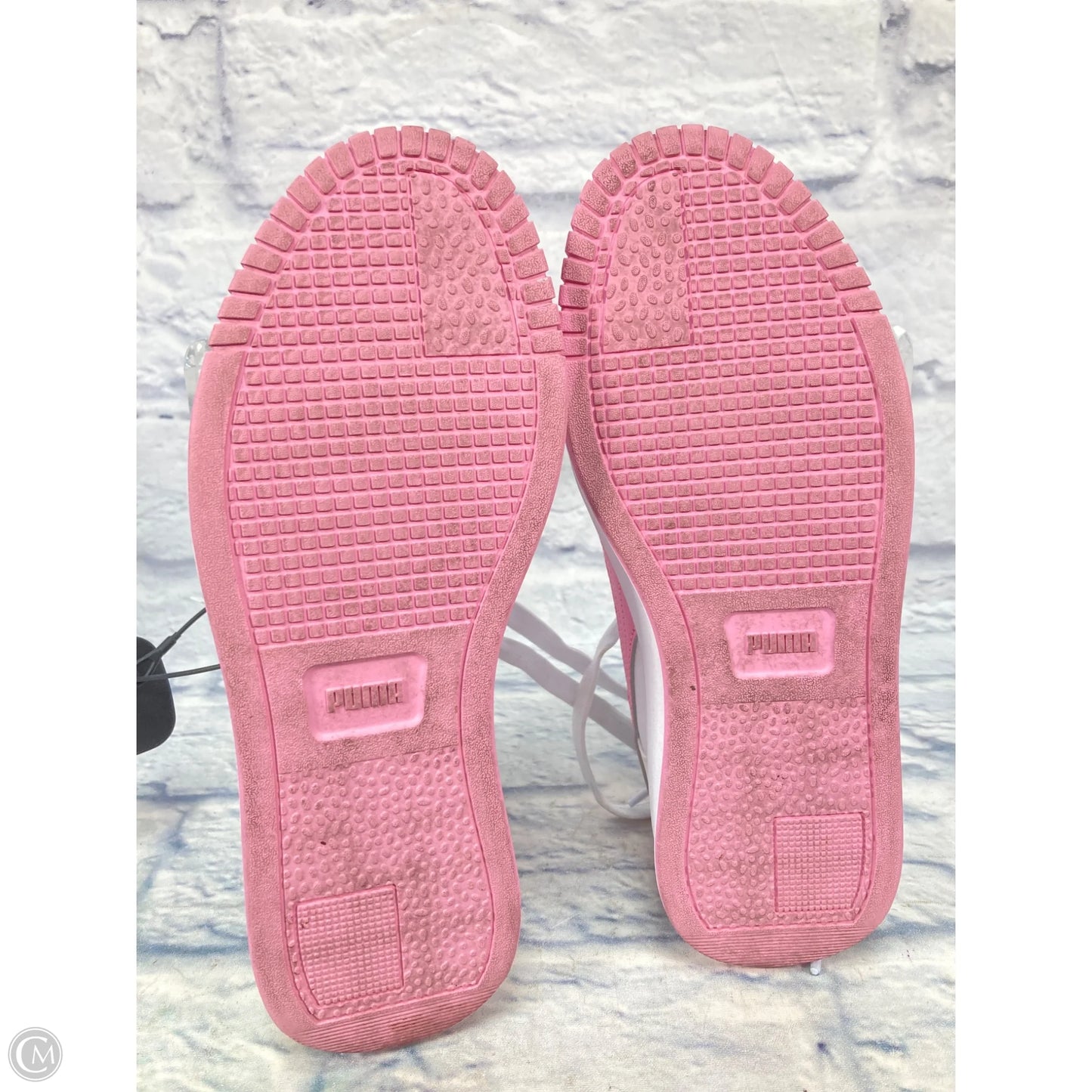 Shoes Sneakers By Puma In Pink & White, Size: 7.5