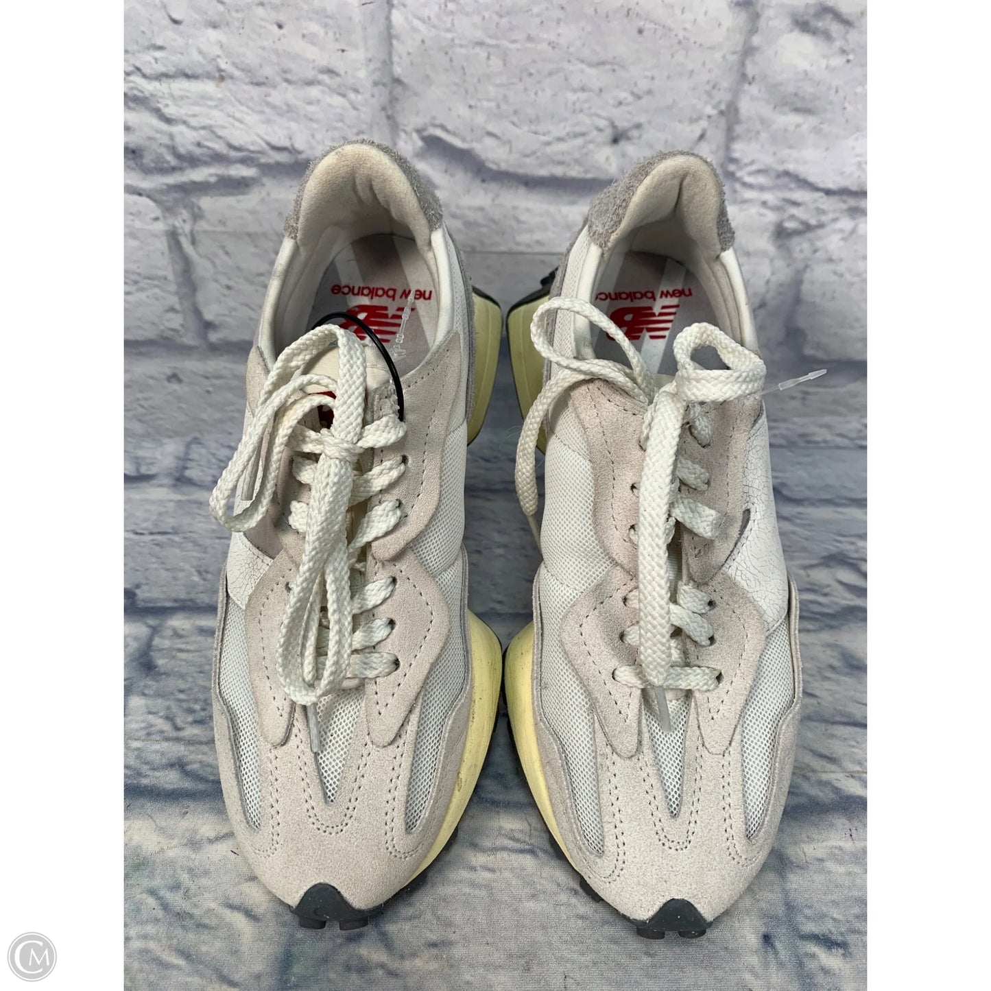 Shoes Sneakers By New Balance In Grey, Size: 6