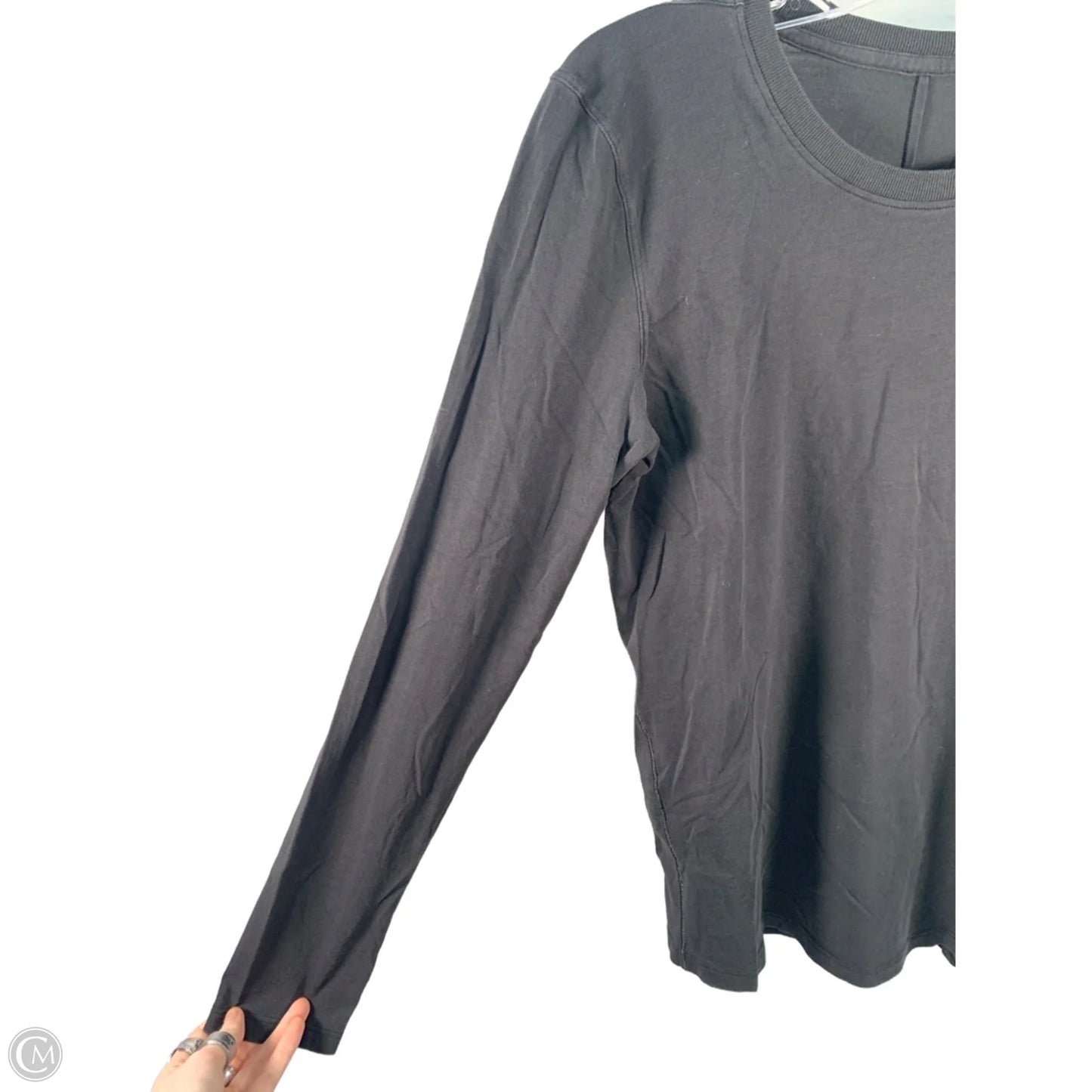 Athletic Top Long Sleeve Crewneck By Lululemon In Black, Size: S