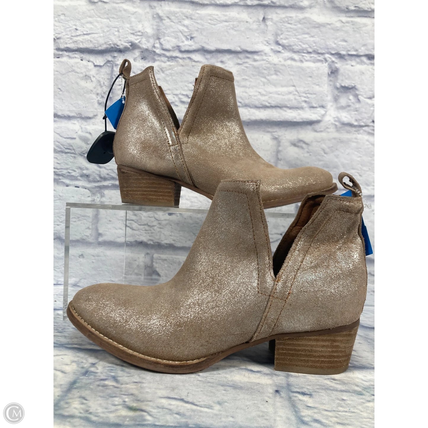 Boots Ankle Flats By Diba In Gold & Tan, Size: 8