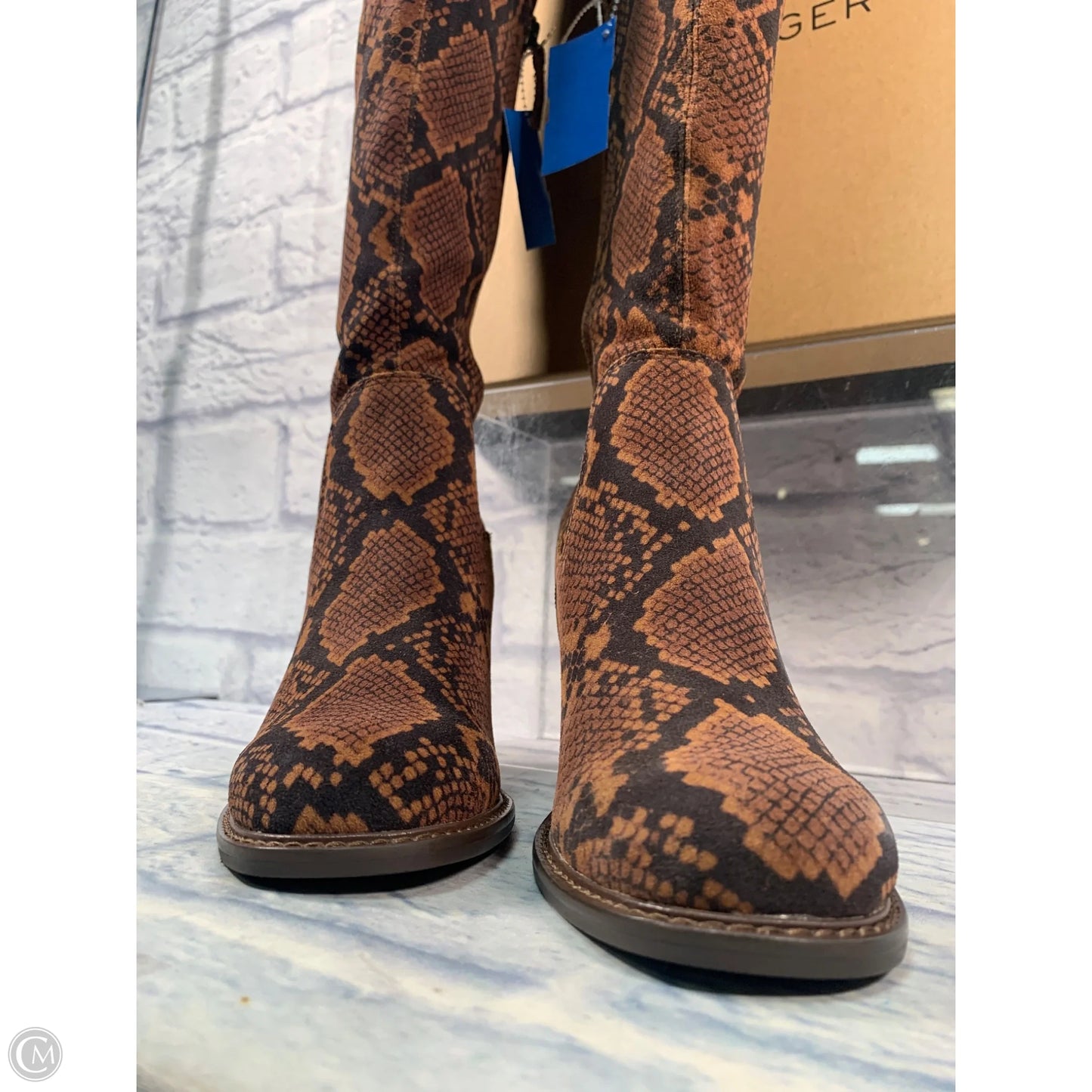 Boots Knee Heels By Kelsi Dagger In Black & Brown, Size: 8.5