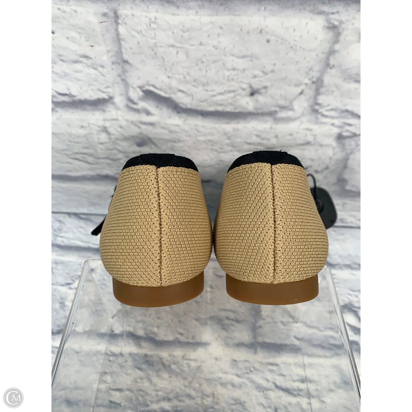 Shoes Flats By Vivaia In Black & Brown, Size: 8.5