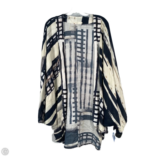 Kimono By Floreat In Blue & Cream, Size: Osfm