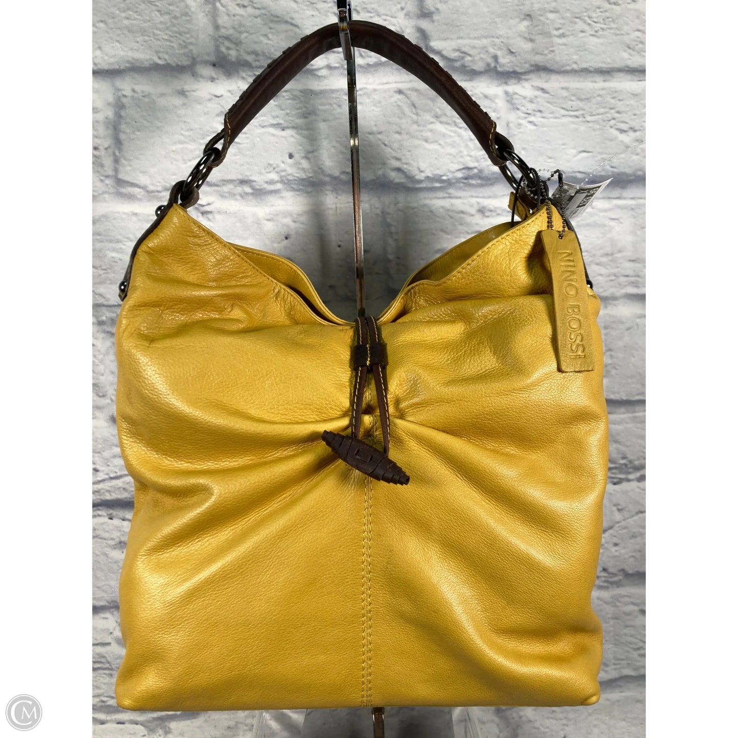 Tote Leather By Clothes Mentor, Size: Medium