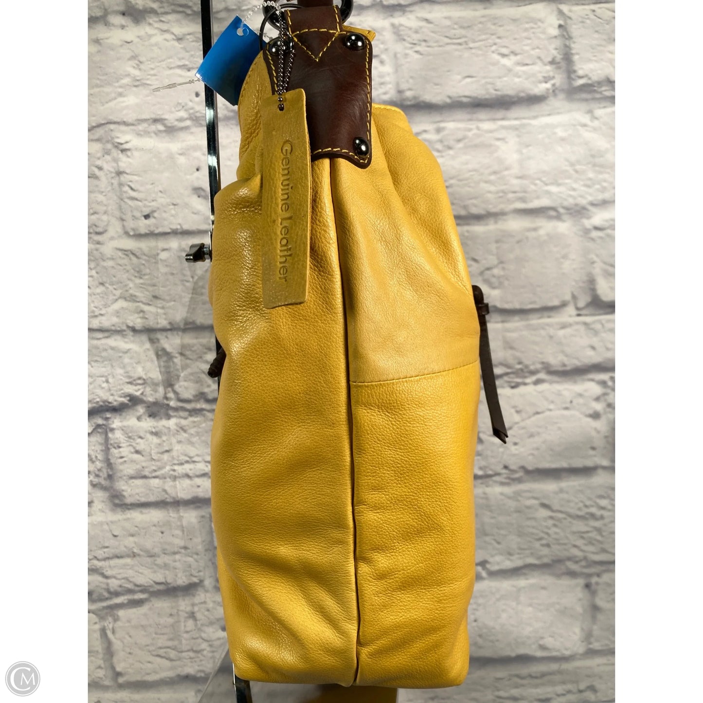 Tote Leather By Clothes Mentor, Size: Medium