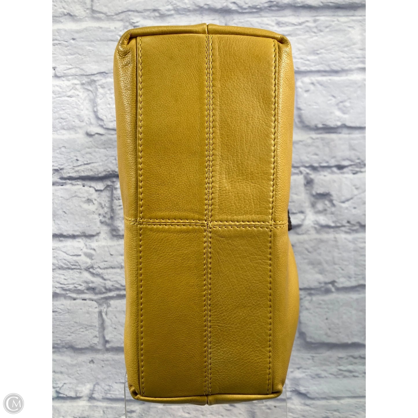 Tote Leather By Clothes Mentor, Size: Medium