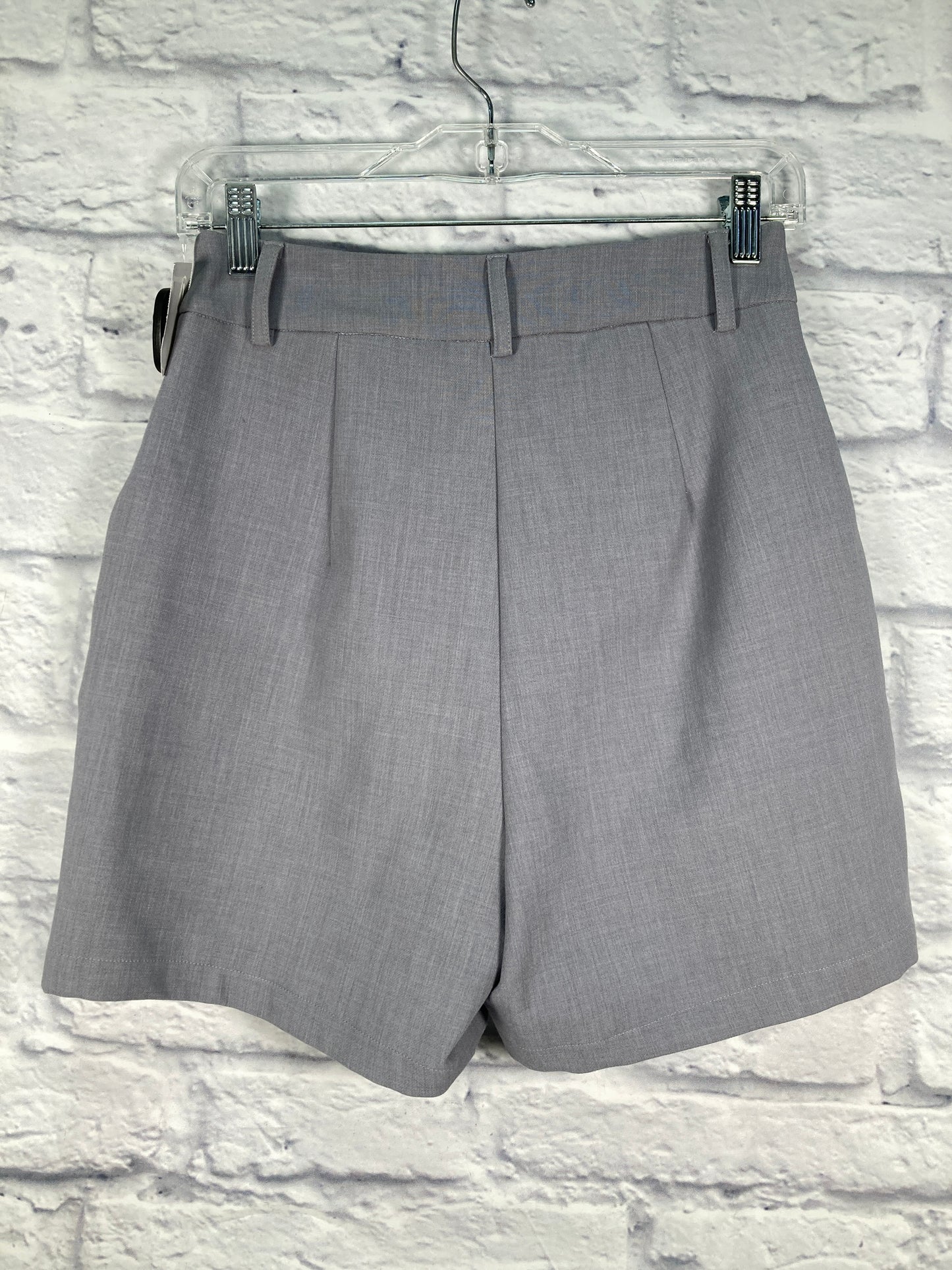 Grey Shorts 4th & Reckless, Size 4