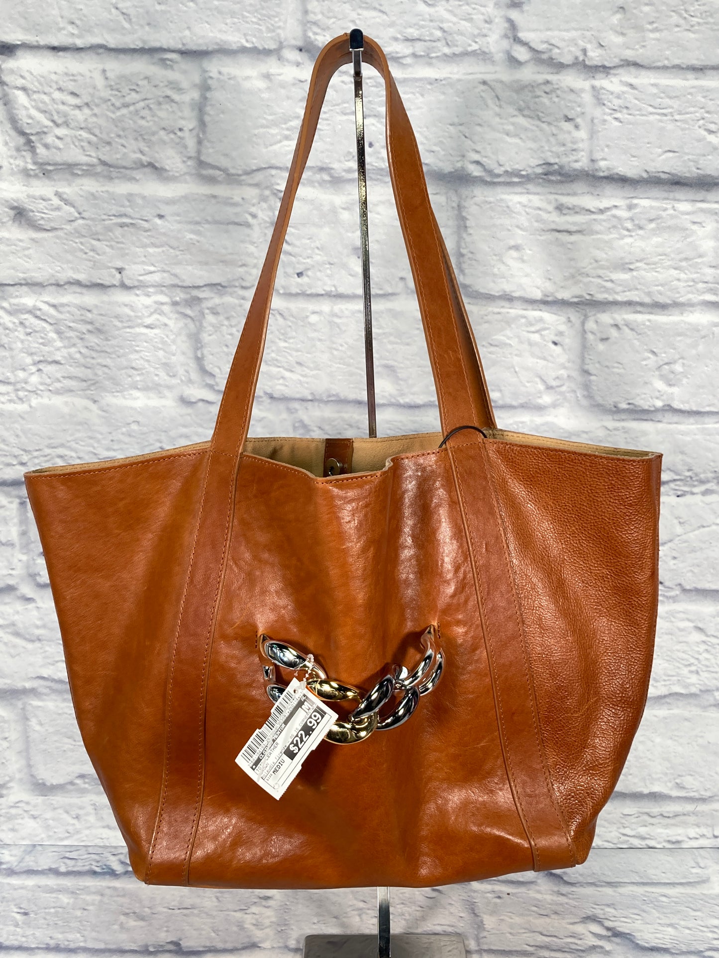 Tote Leather By Clothes Mentor, Size: Medium