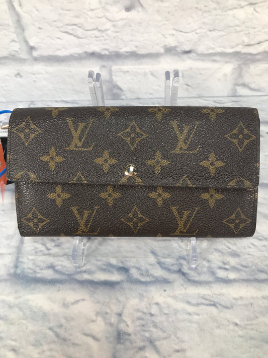 Wallet Luxury Designer By Louis Vuitton, Size: Medium