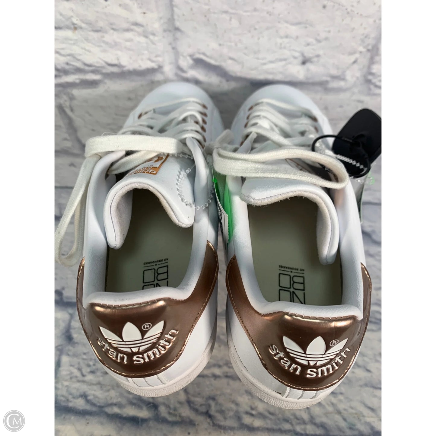 Shoes Sneakers By Adidas In White, Size: 6.5