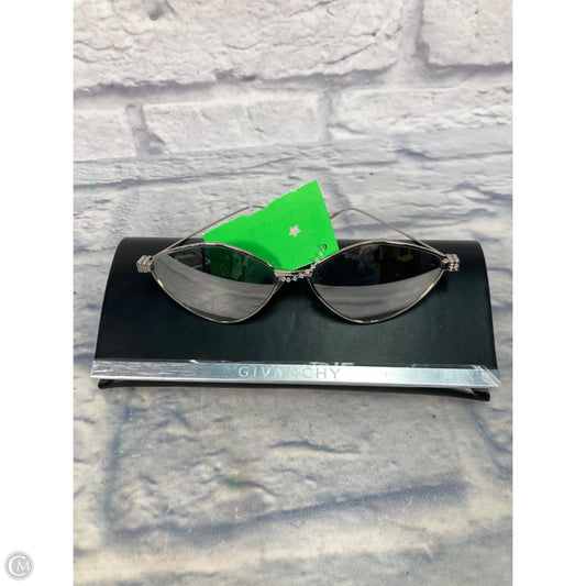 Sunglasses Luxury Designer By Givenchy, Size: Small