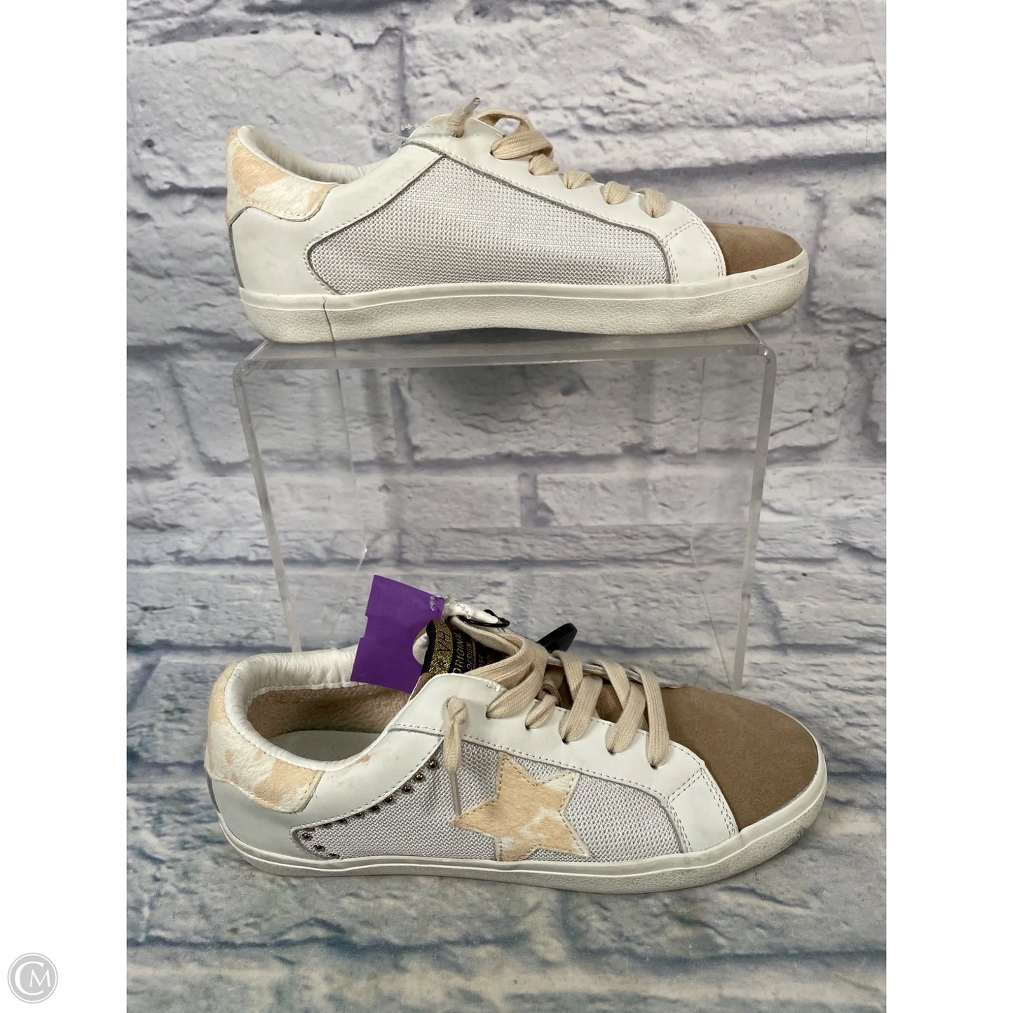 Shoes Sneakers By Vintage Havana In Cream & Tan, Size: 11