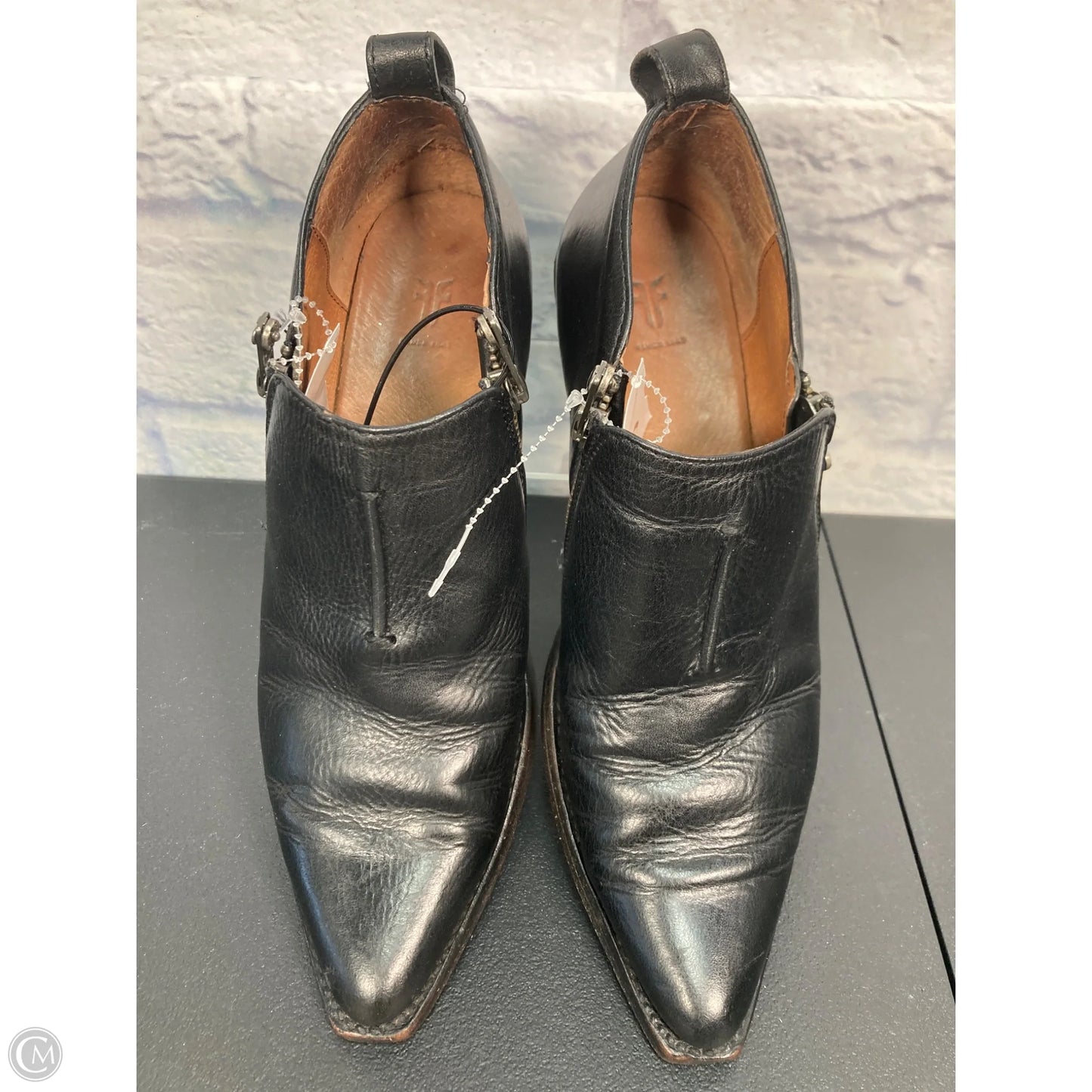 Boots Designer By Frye In Black, Size: 8.5