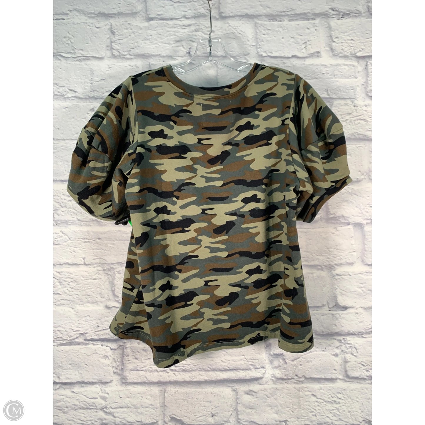 Top Short Sleeve By Velvet By Graham & Spencer In Camouflage Print, Size: L