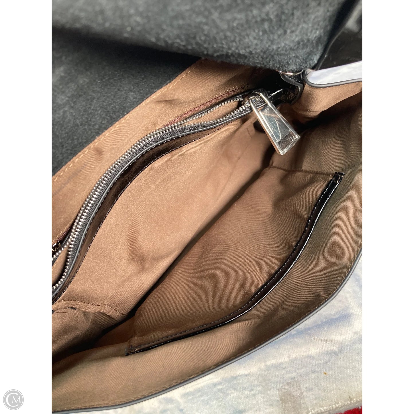 Crossbody Leather By Clothes Mentor, Size: Medium