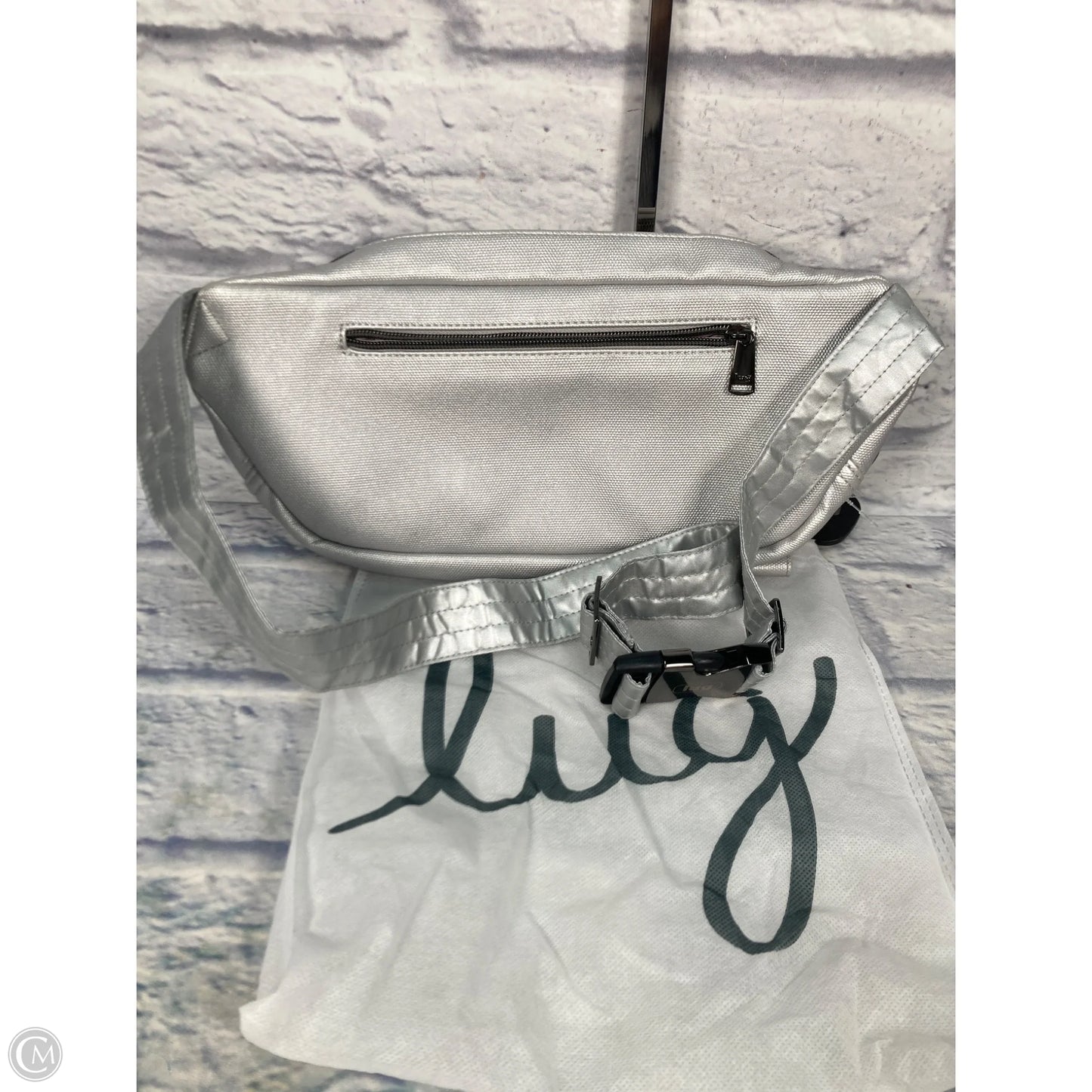 Belt Bag By Lug, Size: Large