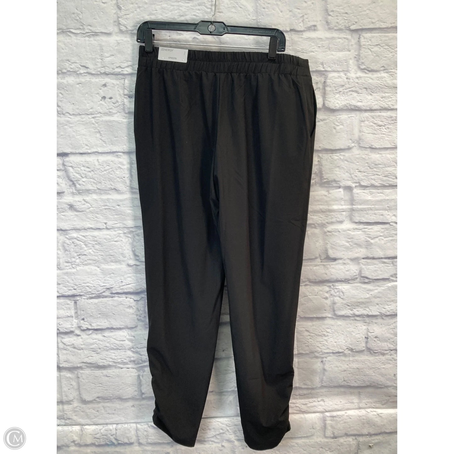 Athletic Pants By Zenergy By Chicos In Black & White, Size: M