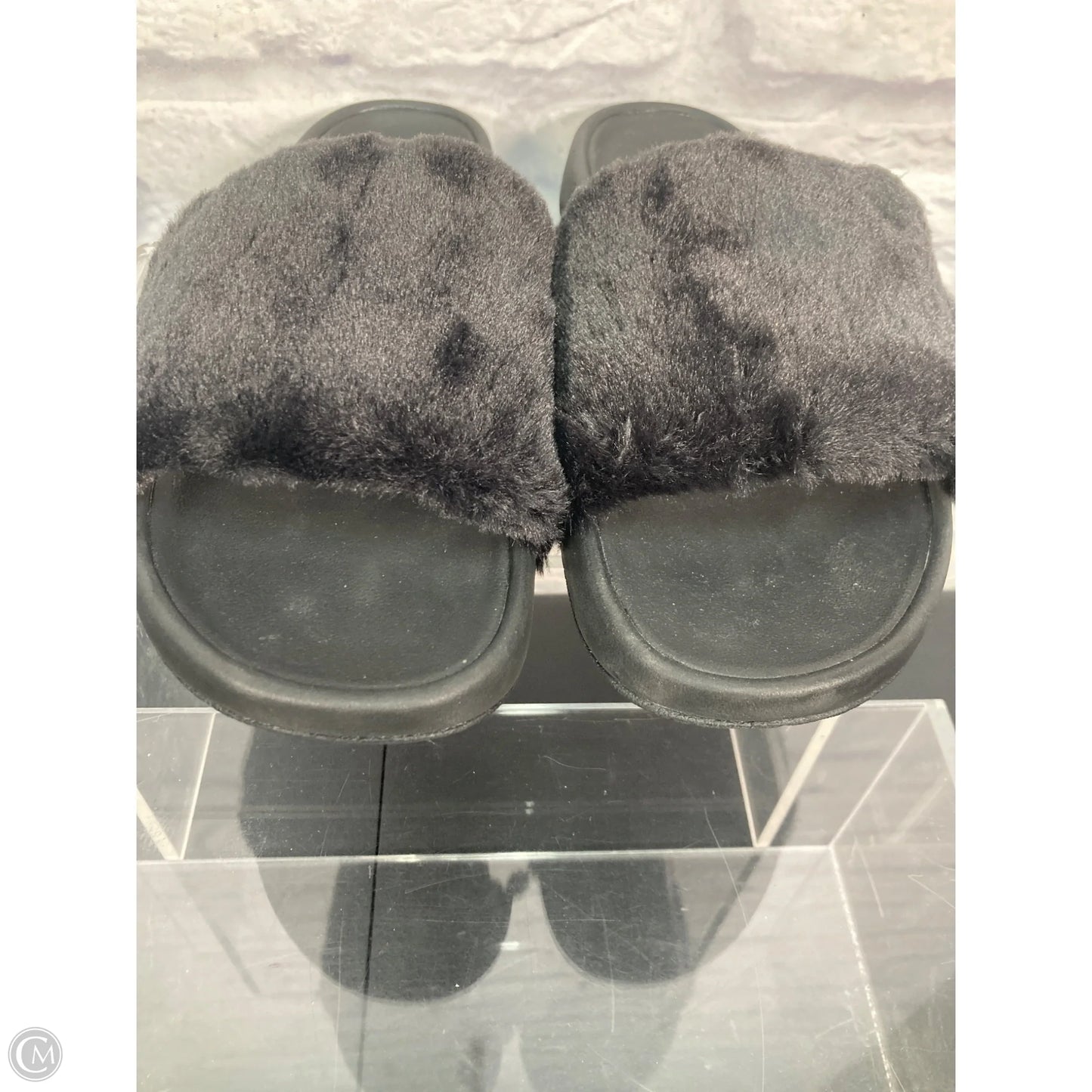 Sandals Flats By Lululemon In Black, Size: 9