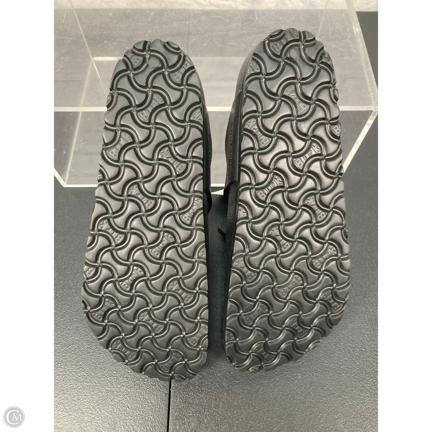 Sandals Flats By Birkenstock In Black, Size: 8