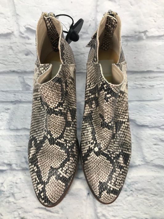 Snakeskin Print Boots Ankle Heels Dolce Vita, Size 8.5