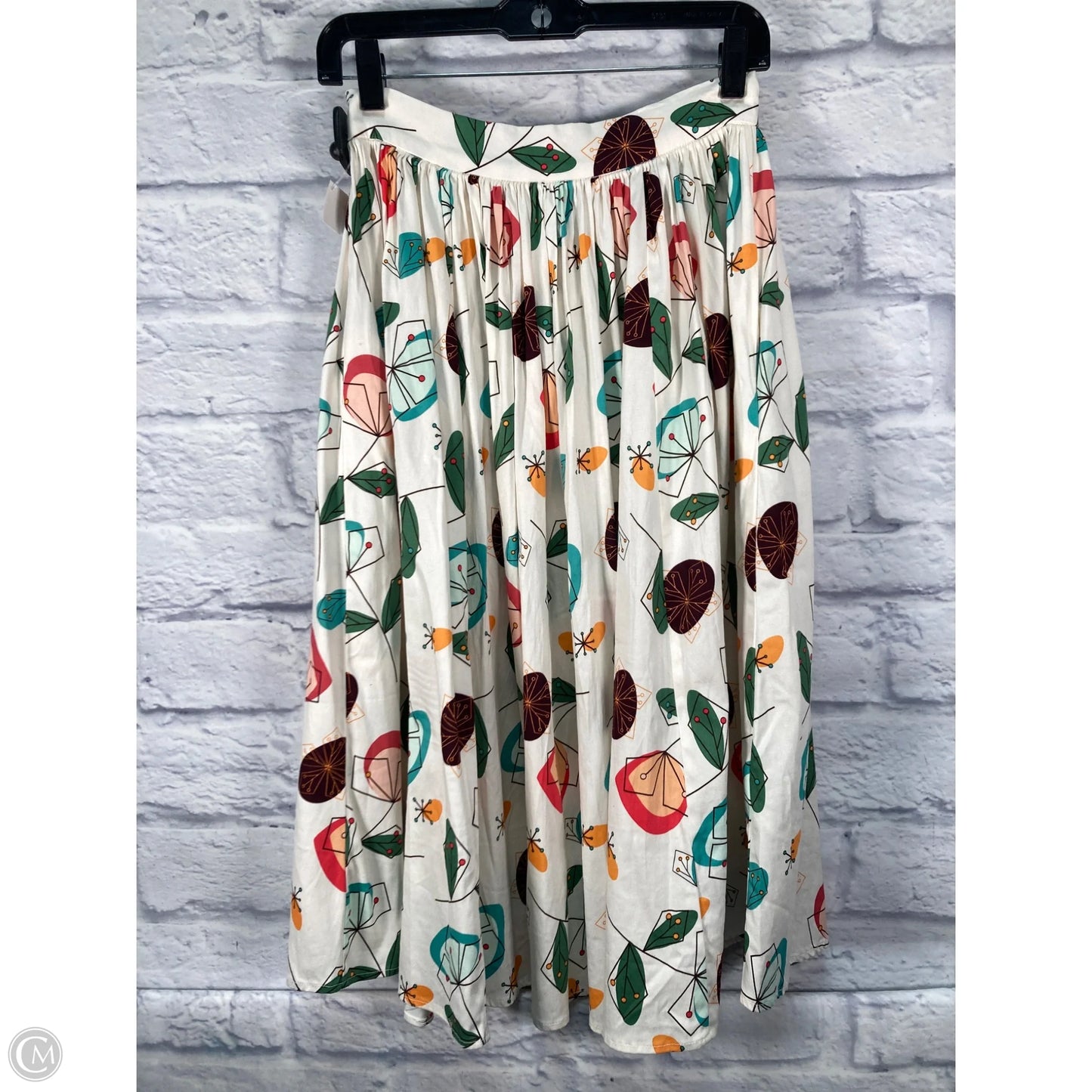 Skirt Midi By Clothes Mentor In Cream, Size: 2
