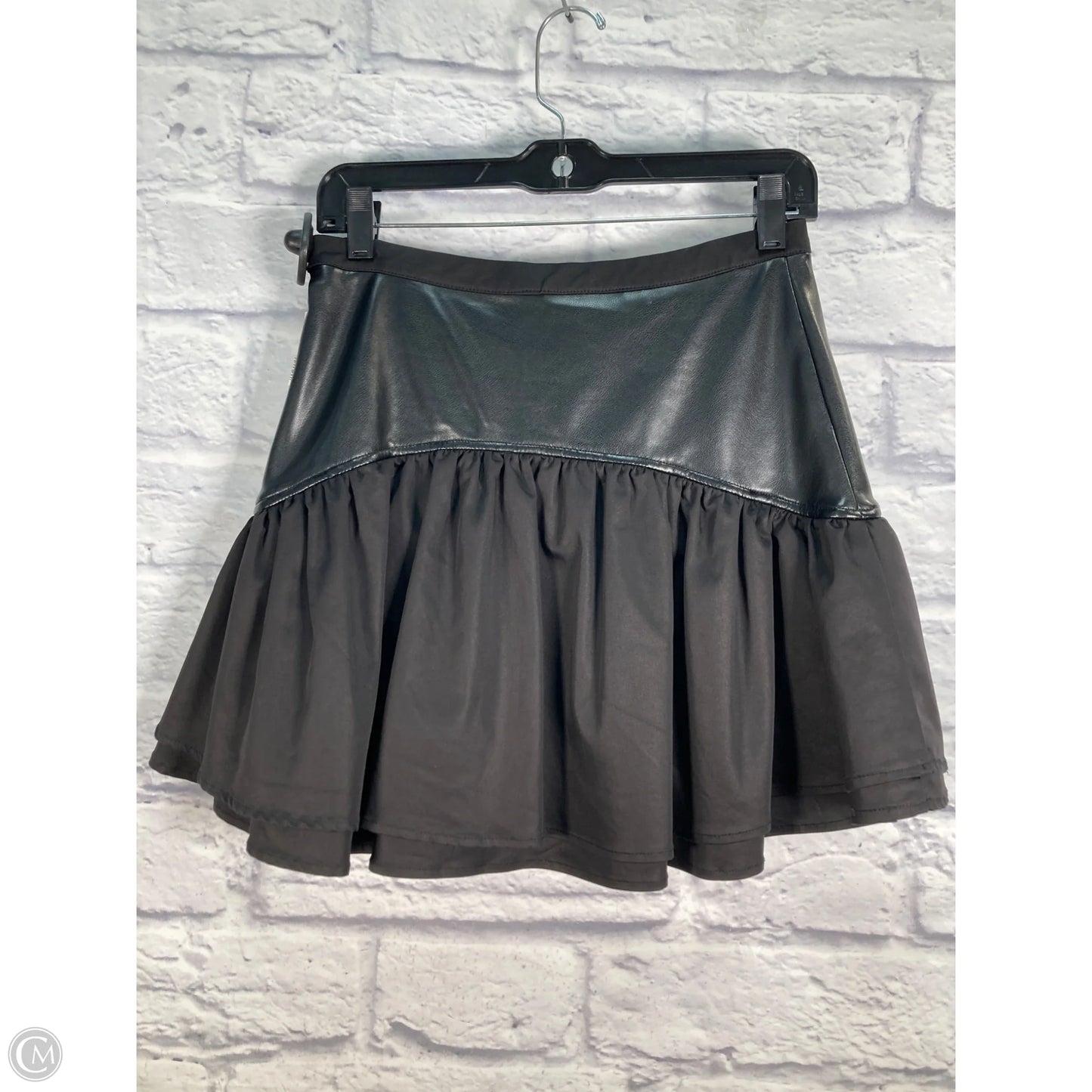 Skirt Mini & Short By Avec Les Filles In Black, Size: 4