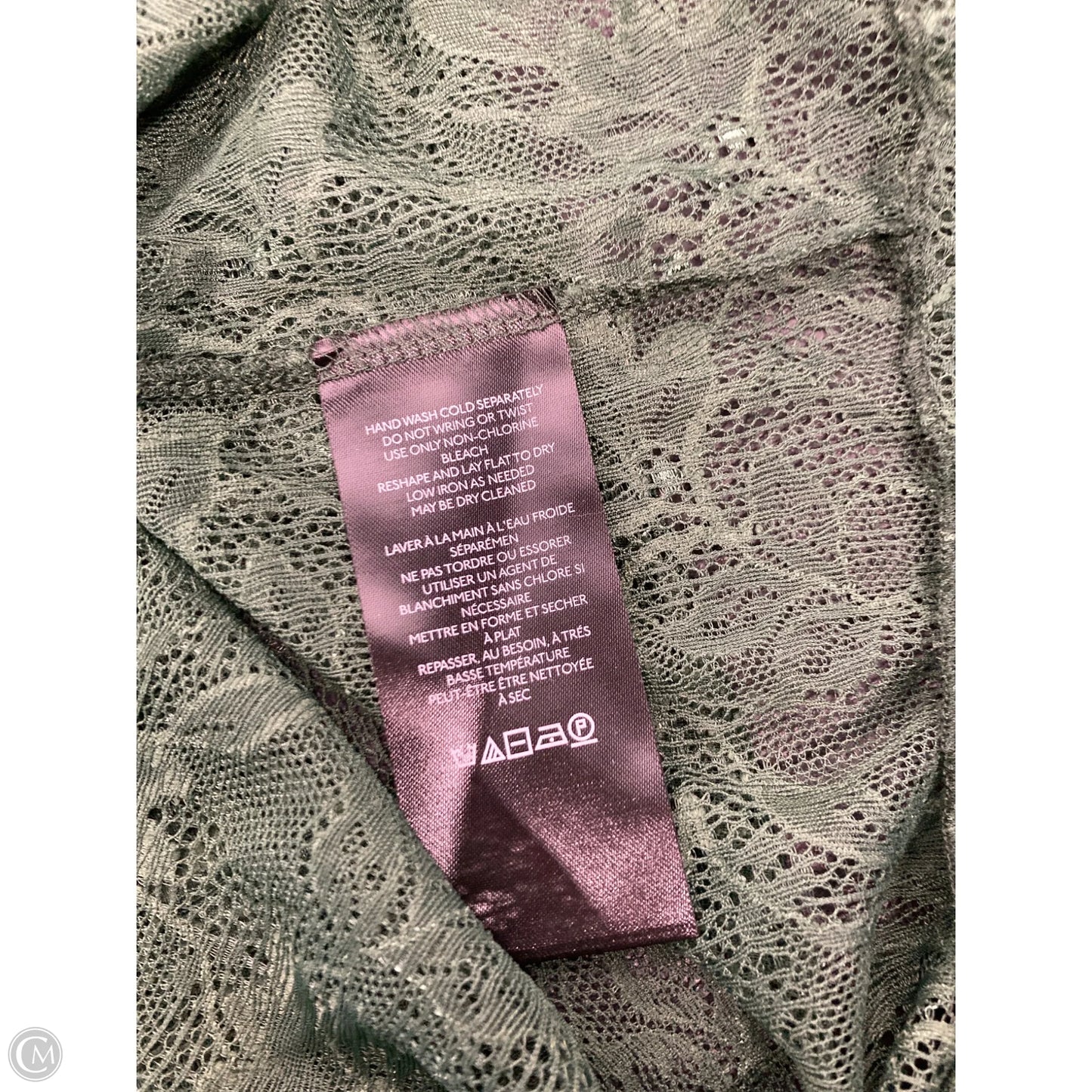 Top Long Sleeve By Anthropologie In Green, Size: Xs