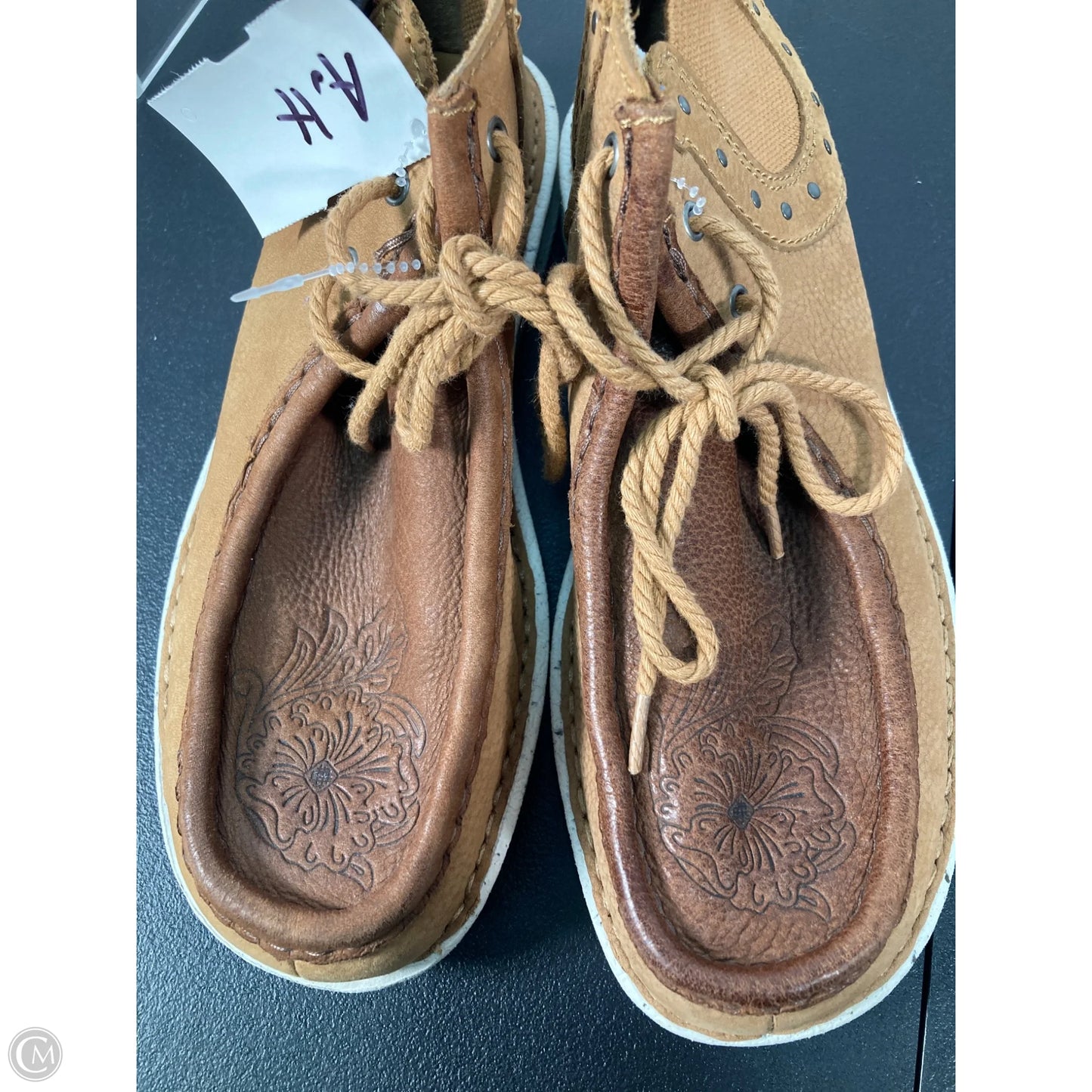 Boots Ankle Flats By Justin In Brown, Size: 7.5
