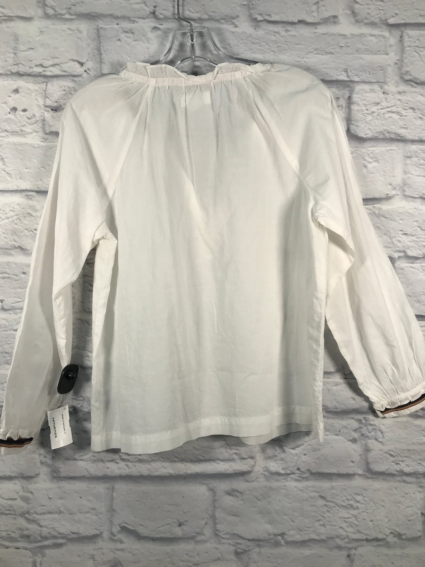 Top Long Sleeve By Velvet In White, Size: Xs