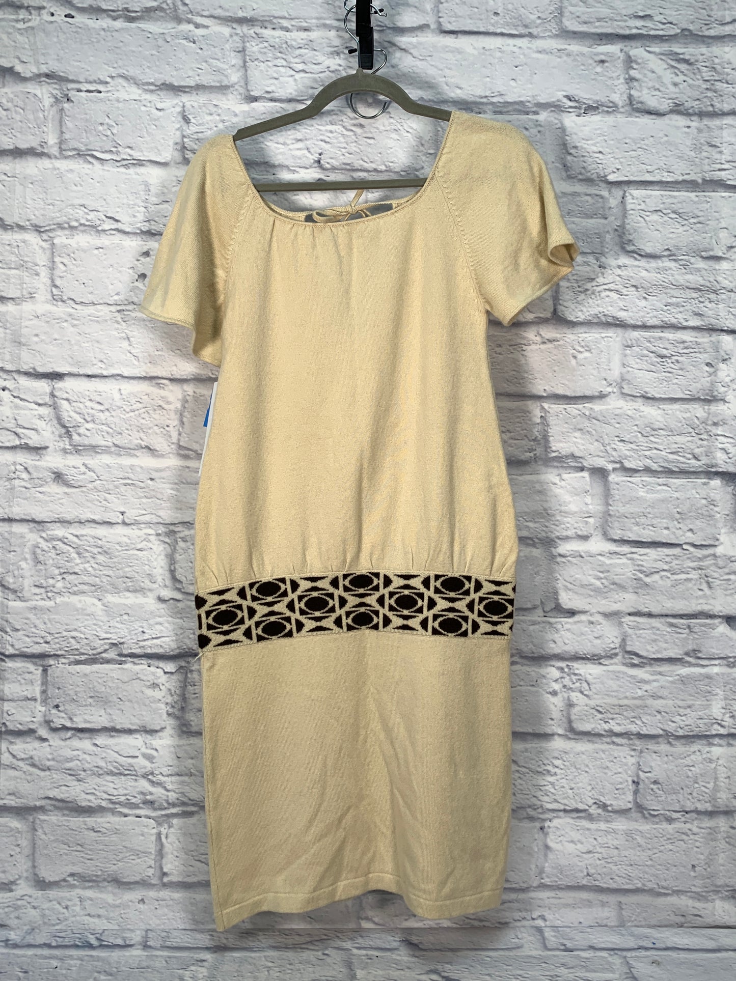 Dress Designer By Clothes Mentor In Cream, Size: S