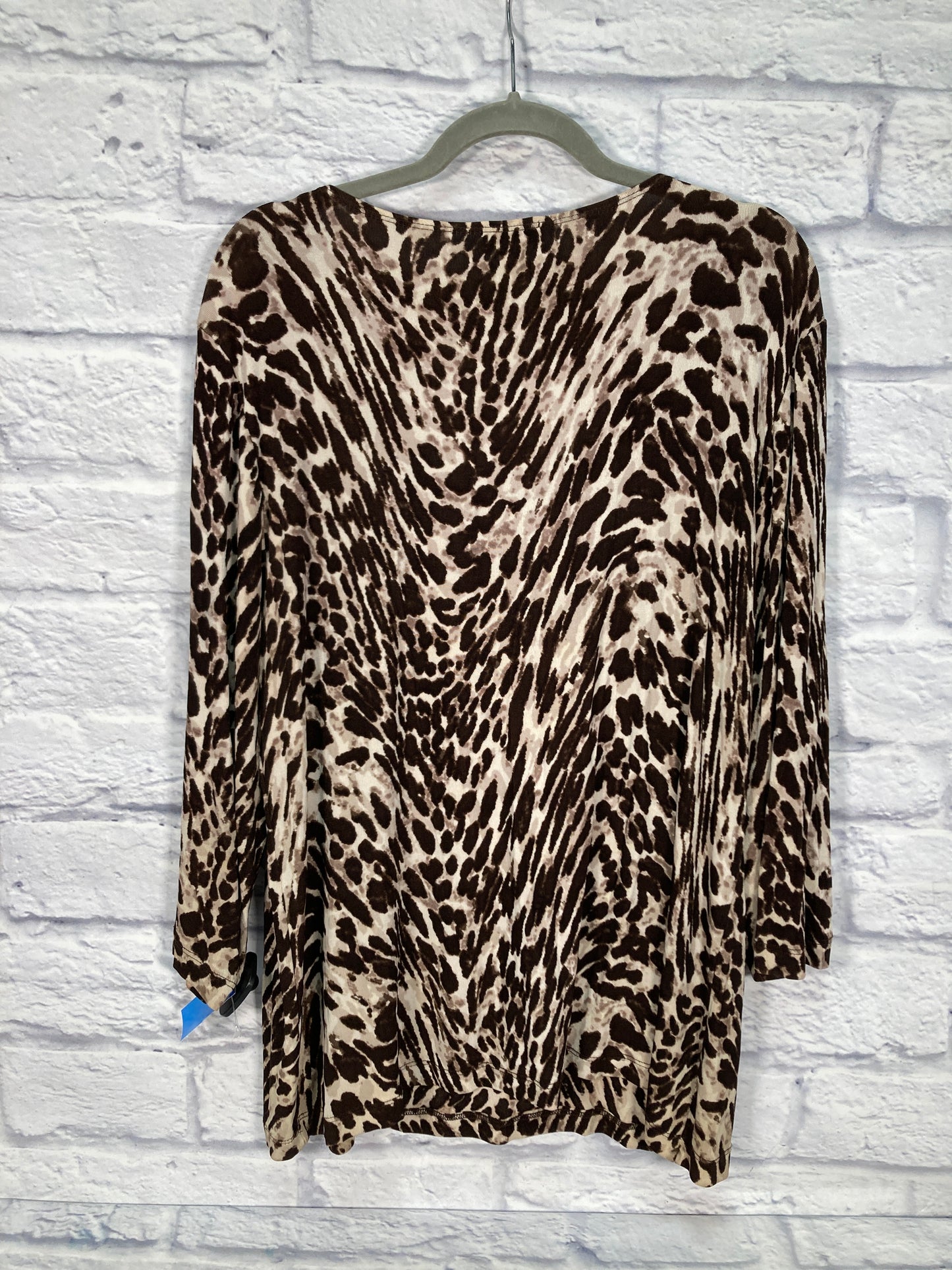 Top Long Sleeve By Chicos In Animal Print, Size: Xl